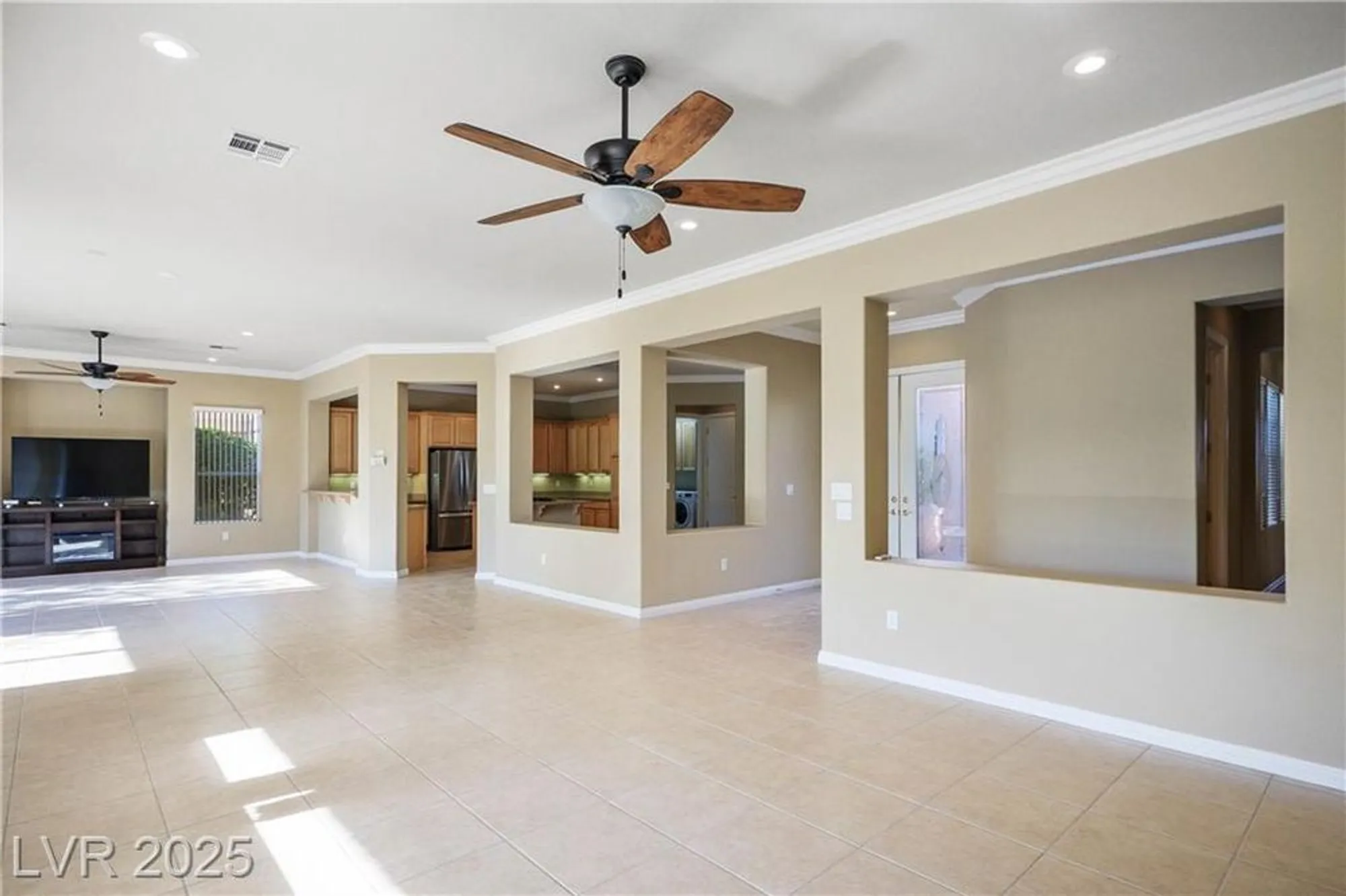Property Slideshow image 11 of 79 | 10248 andante ct, Las Vegas, NV, 89135