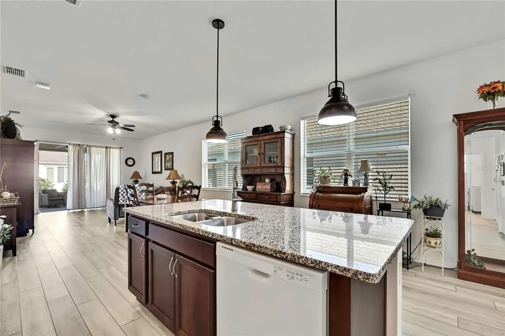 Property Slideshow image 16 of 38 | 9764 sw 100th avenue rd, Ocala, FL, 34481