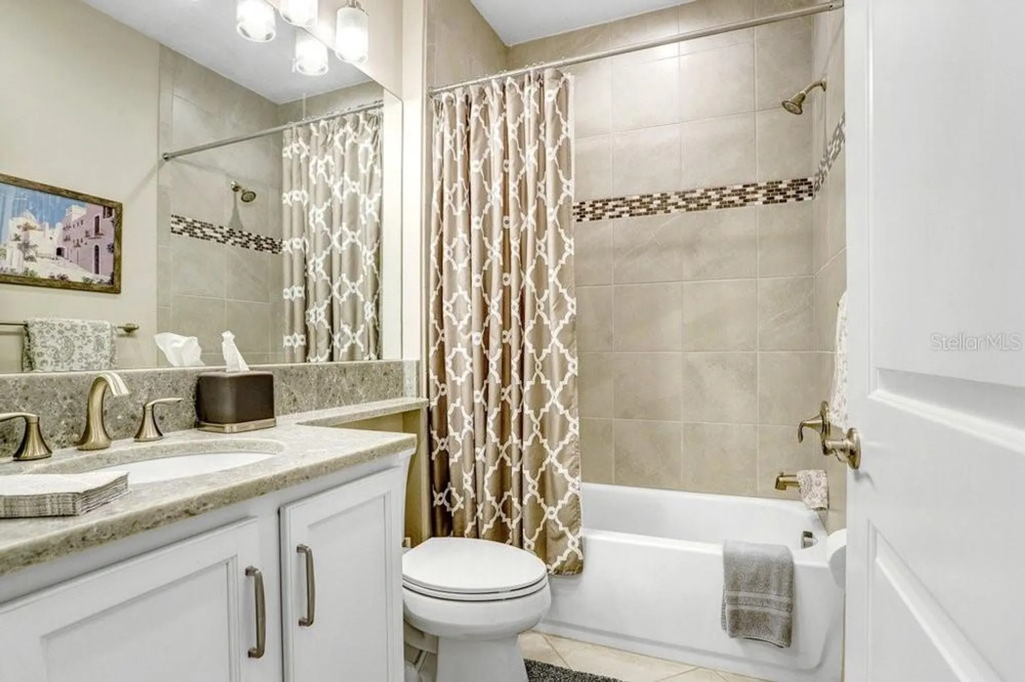 Property Slideshow image 20 of 35 | 4749 avila lakes dr, Wimauma, FL, 33598