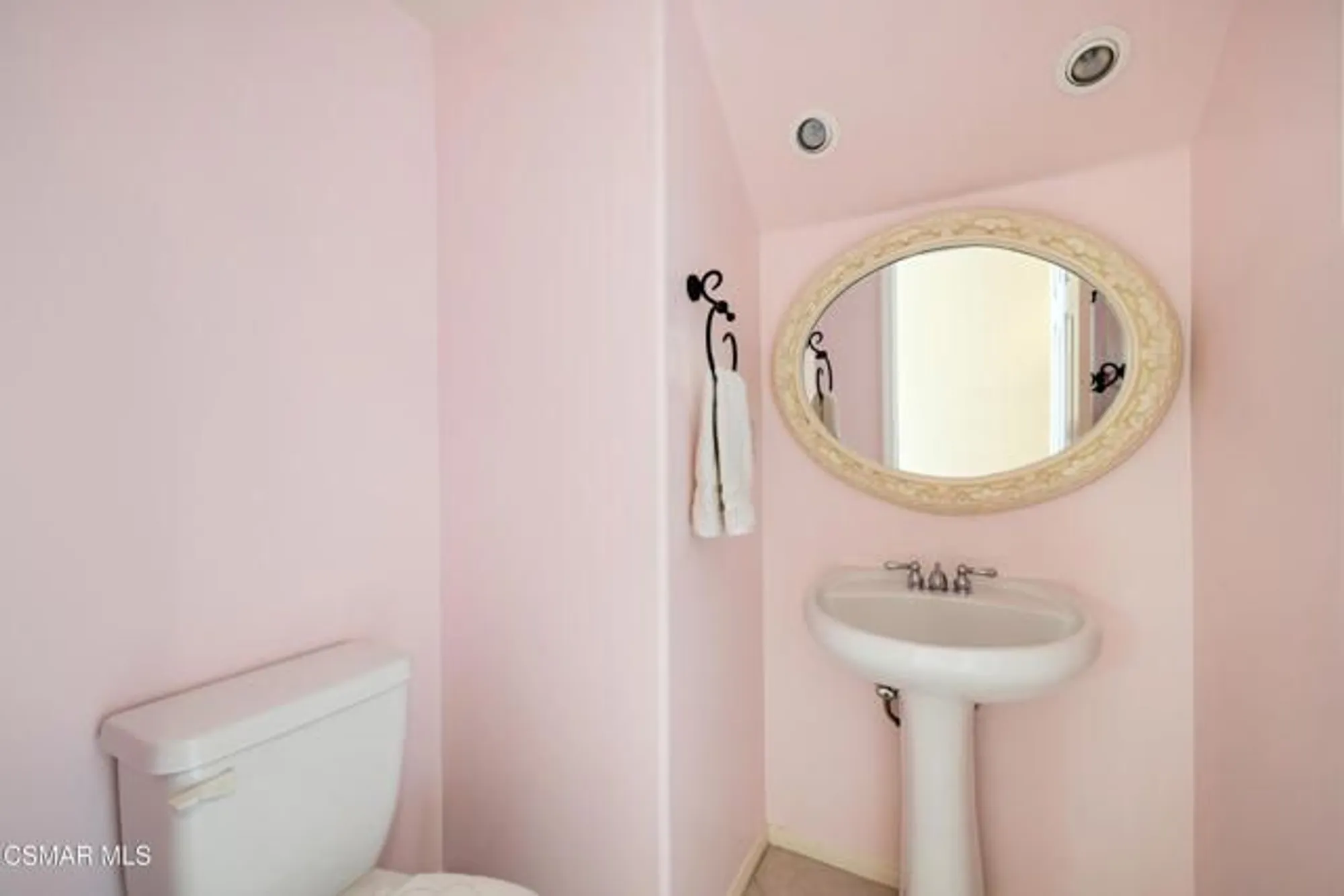 Property Slideshow image 14 of 32 | 5657 pansy st, Simi Valley, CA, 93063