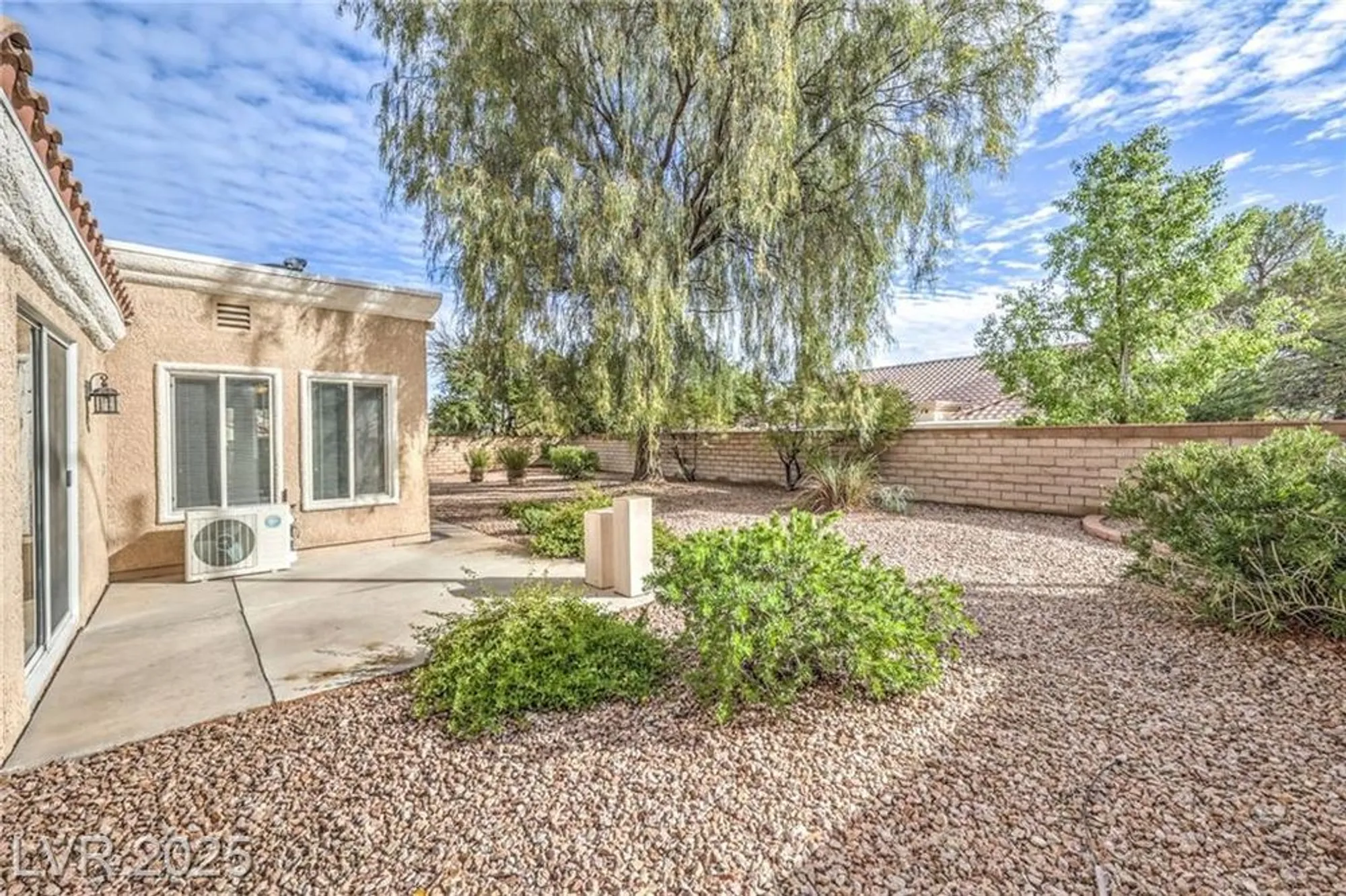 Property Slideshow image 38 of 53 | 3000 linkview dr, Las Vegas, NV, 89134