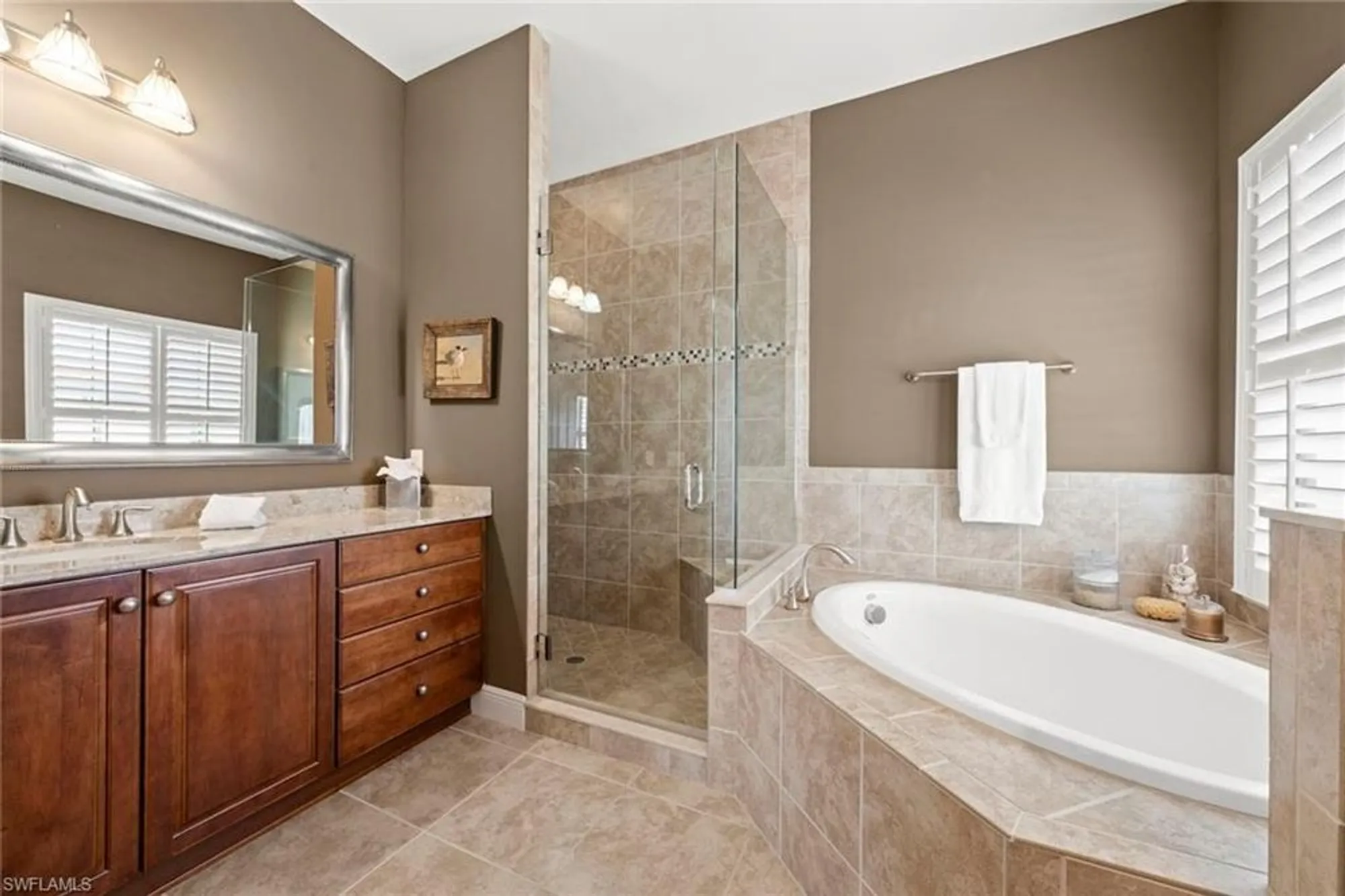 Property Slideshow image 4 of 49 | 24451 terzetto ln 403, Bonita Springs, FL, 34134