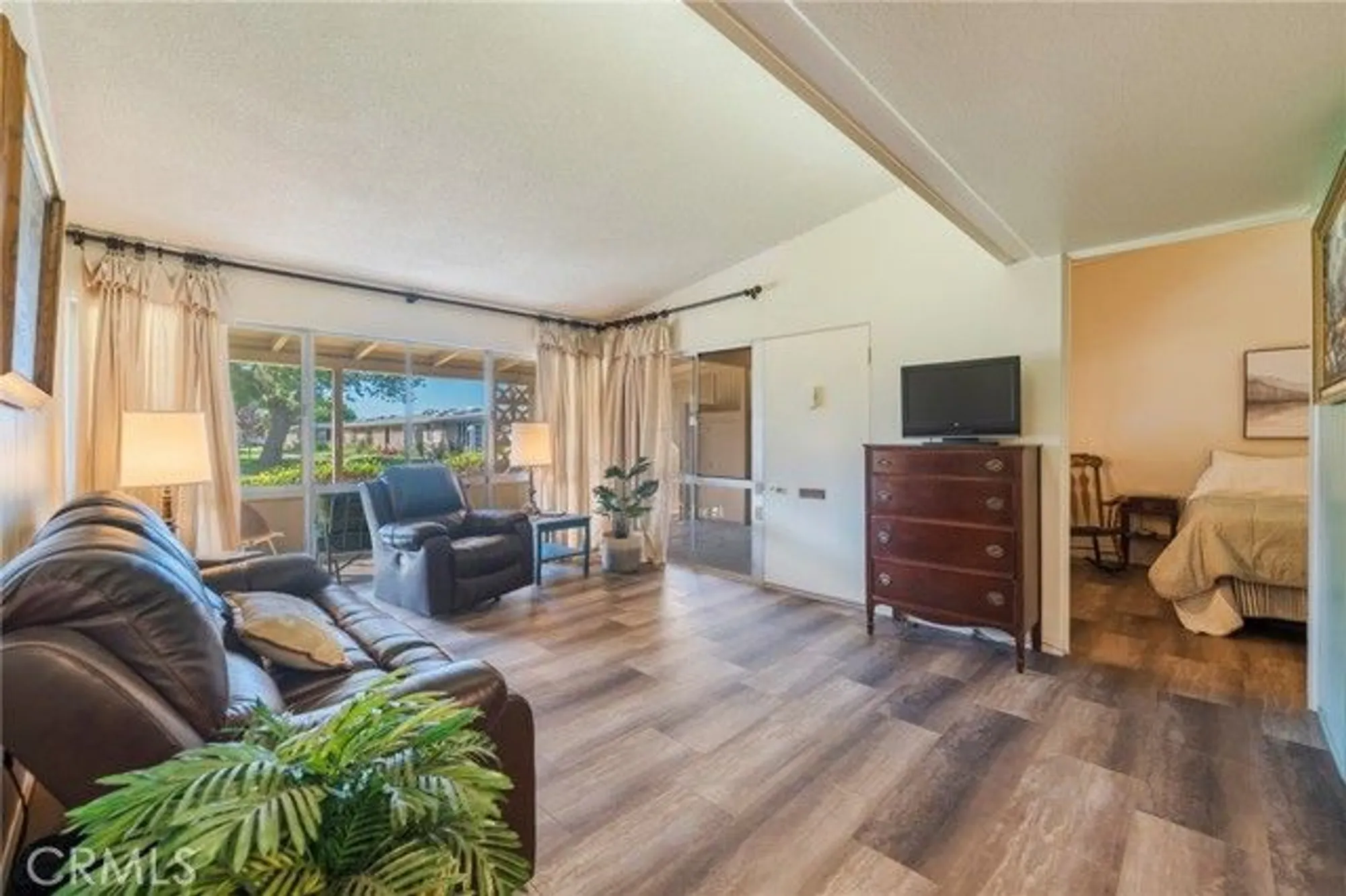 Property Slideshow image 13 of 42 | 1681 tam 0'shanter rd 10j m12, Seal Beach, CA, 90740
