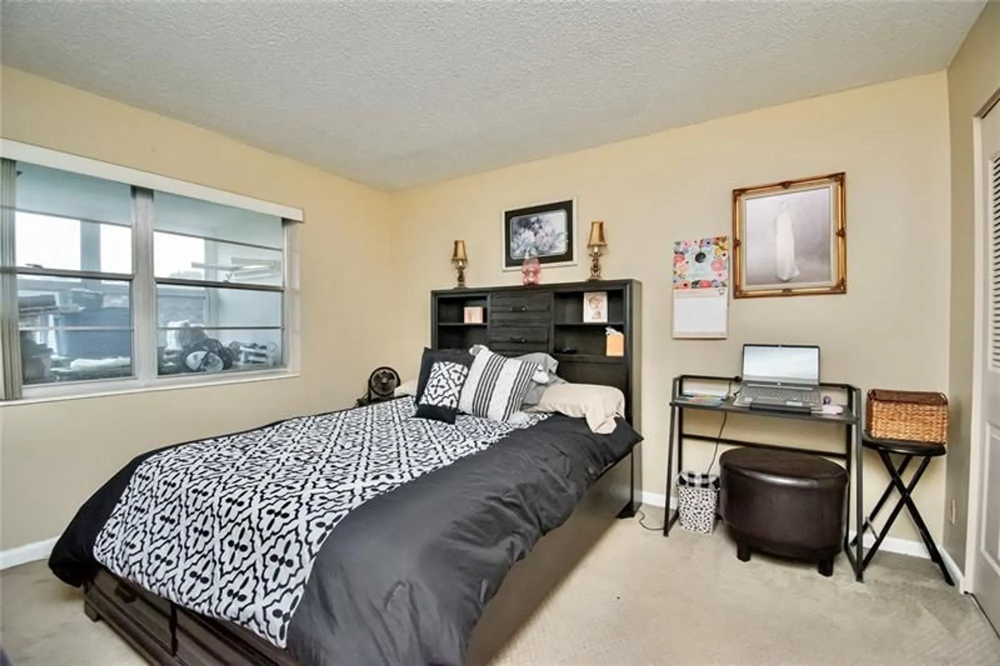 Property Slideshow image 13 of 30 | 235 kent n # 235, West Palm Beach, FL, 33417