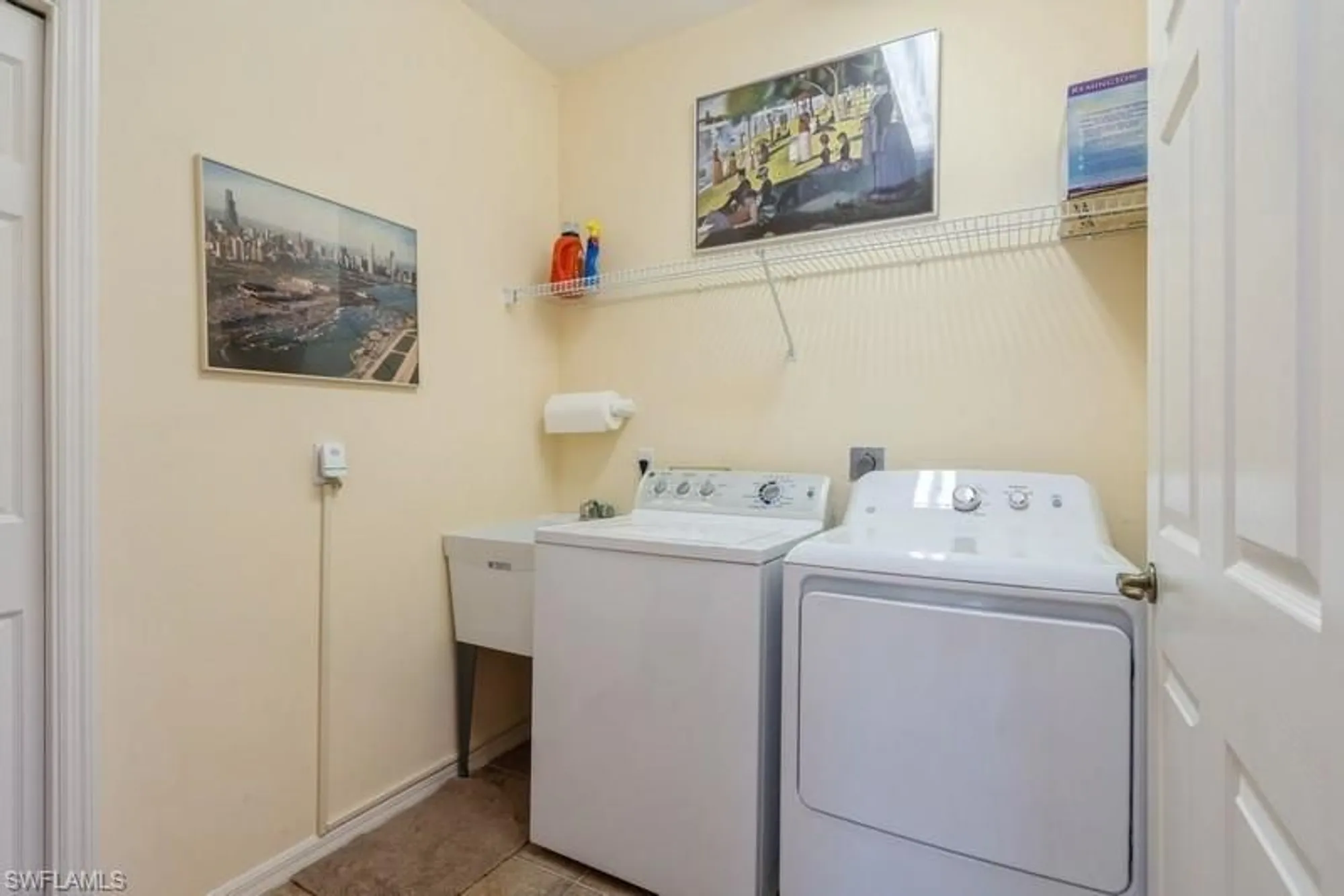 Property Slideshow image 23 of 35 | 25276 pelican creek cir 202, Bonita Springs, FL, 34134