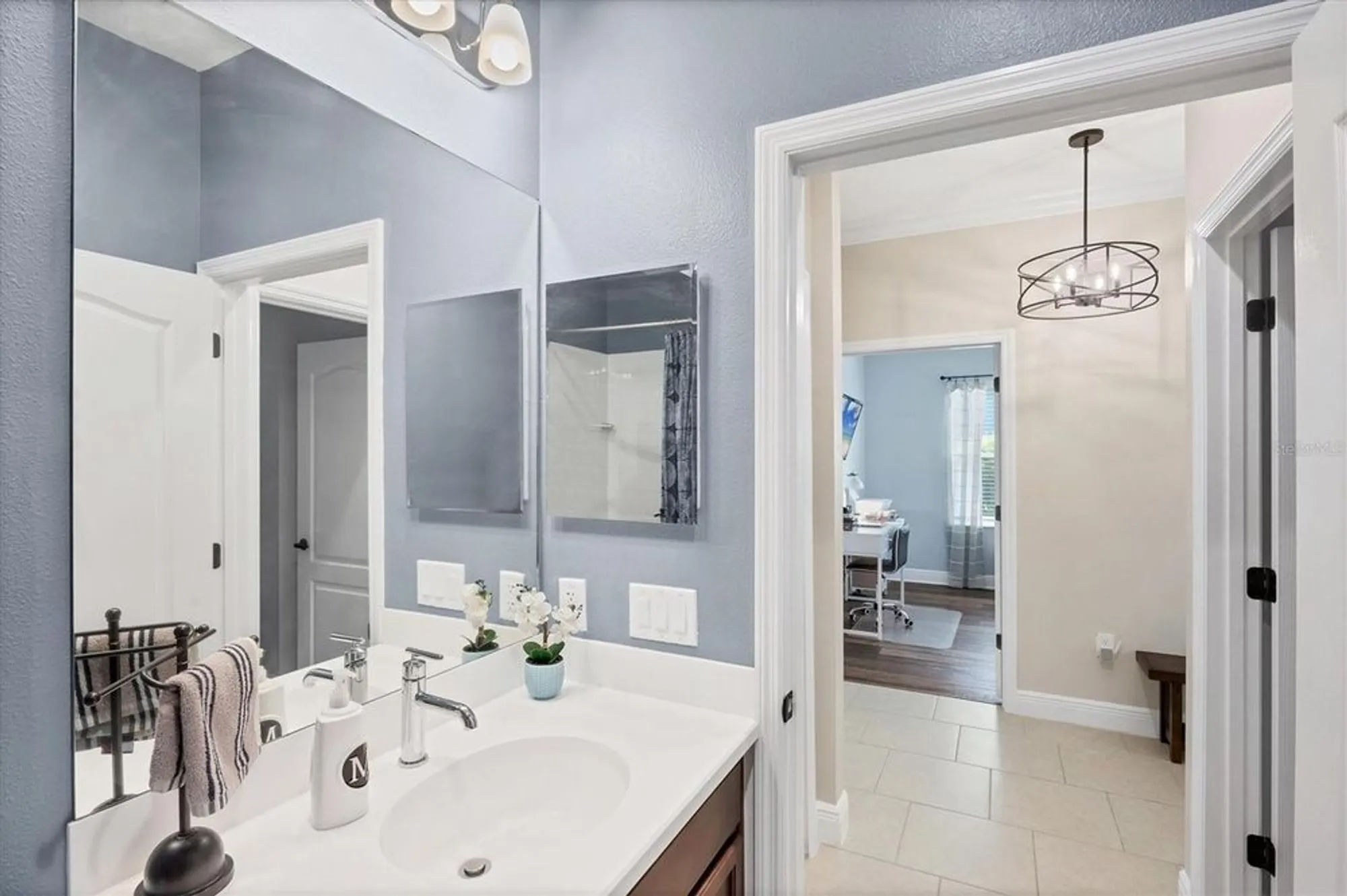 Property Slideshow image 29 of 61 | 3111 sky blue cv, Bradenton, FL, 34211