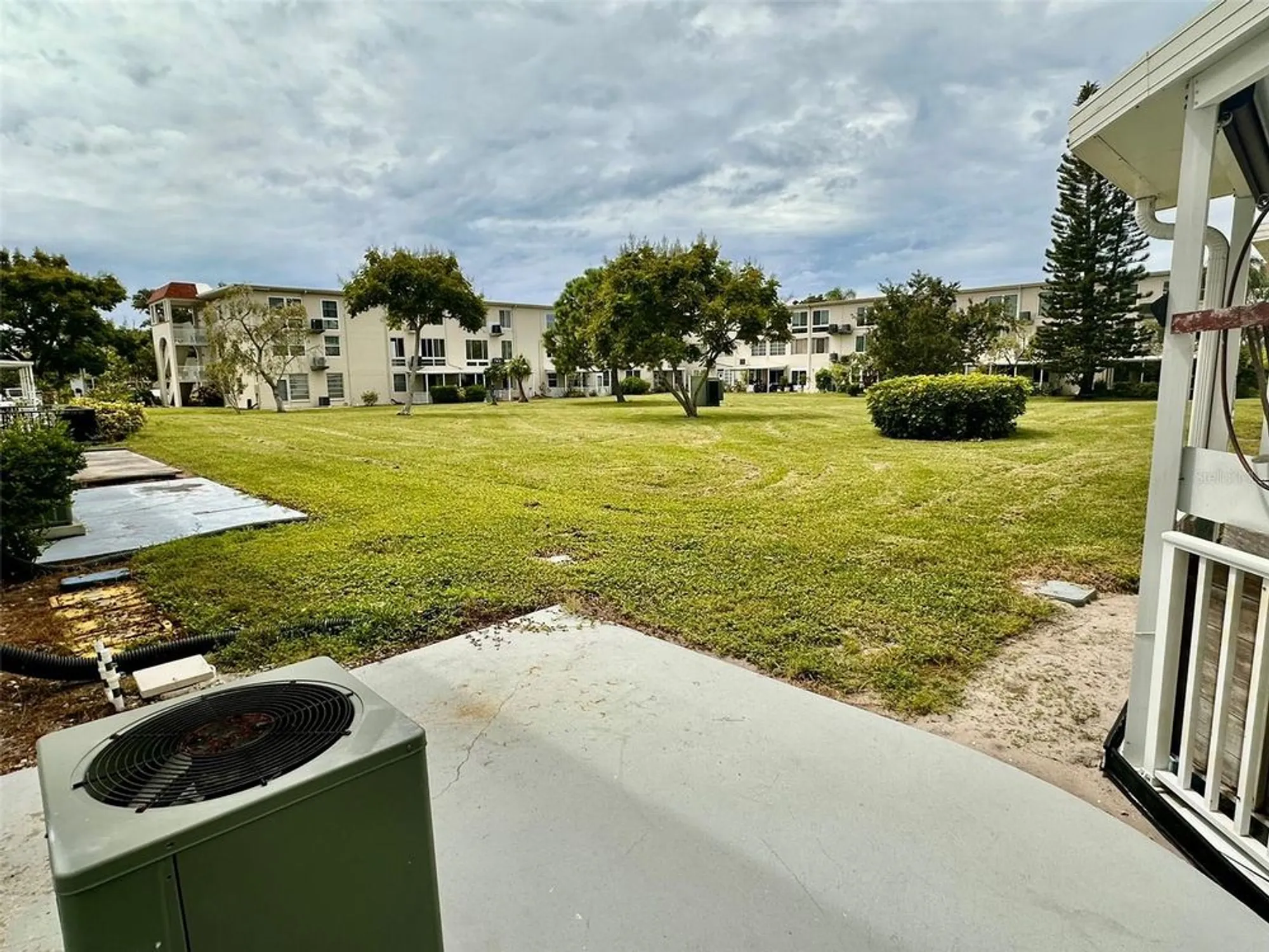 Property Slideshow image 21 of 43 | 2454 australia way 12, Clearwater, FL, 33763