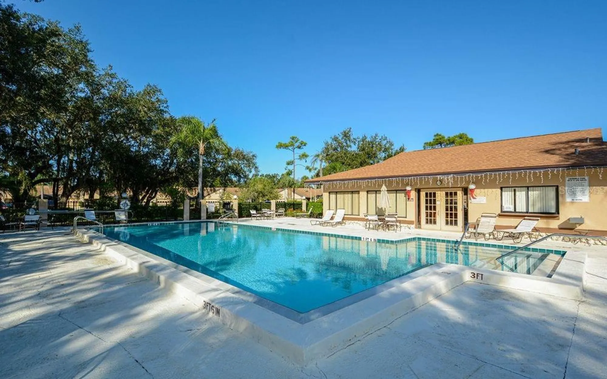 Property Slideshow image 20 of 30 | 5767 avista dr # 5767, Sarasota, FL, 34243