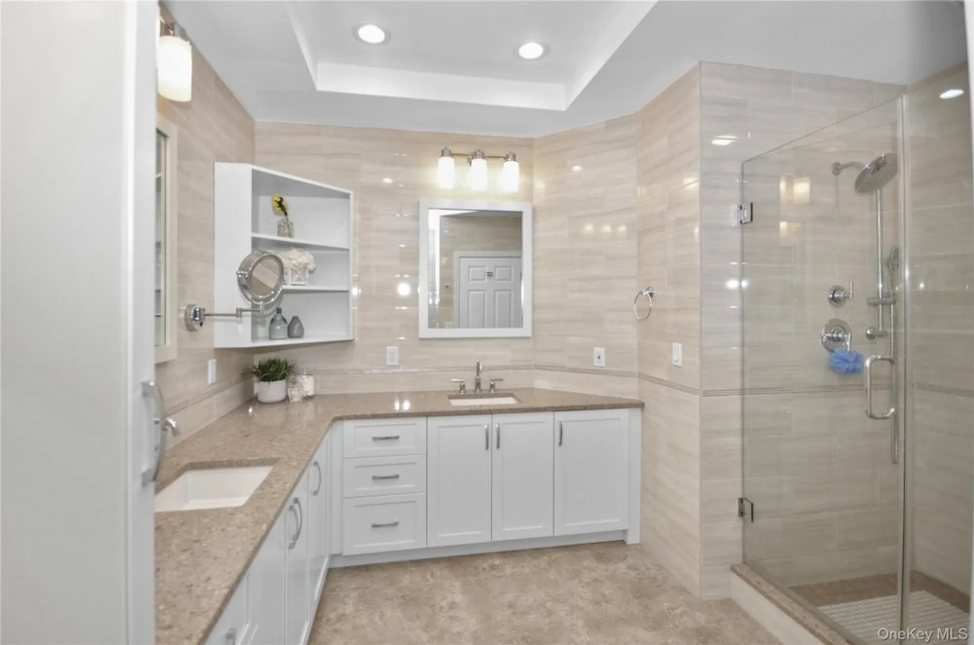 Property Slideshow image 16 of 28 | 736 verona dr, Melville, NY, 11747