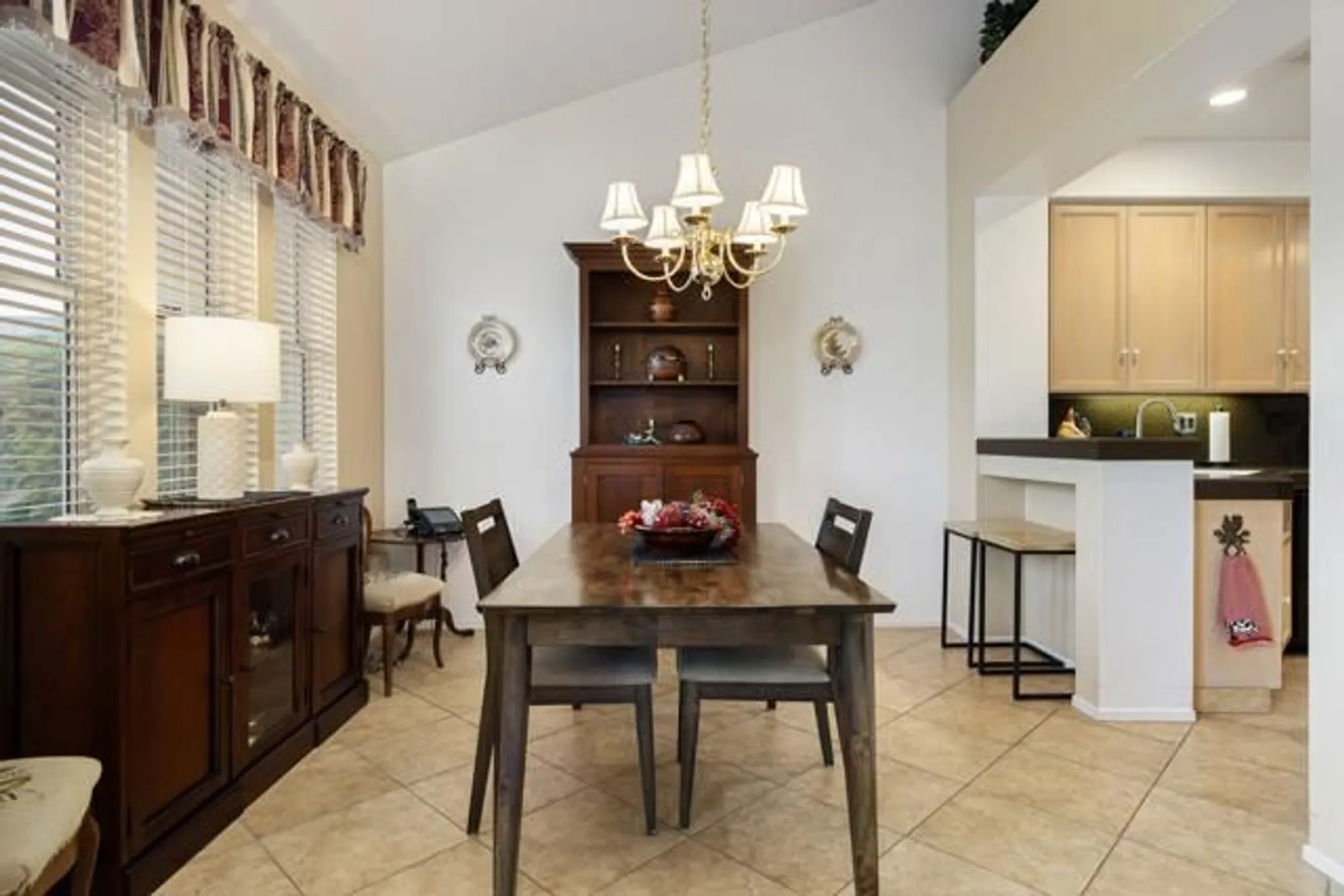 Property Slideshow image 25 of 43 | 55199 laurel vly, La Quinta, CA, 92253