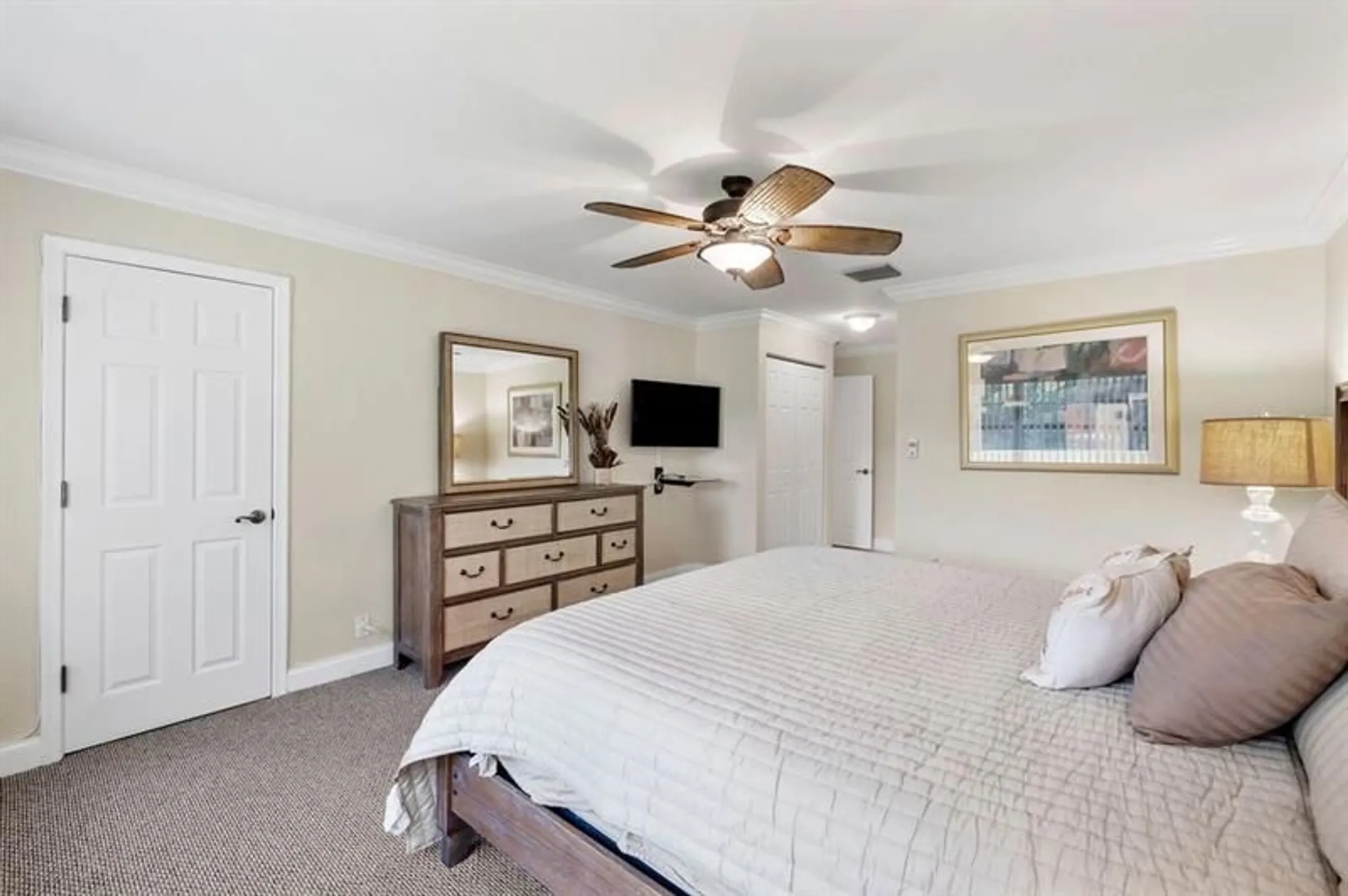 Property Slideshow image 20 of 38 | 21452 juego cir apt 31a, Boca Raton, FL, 33433