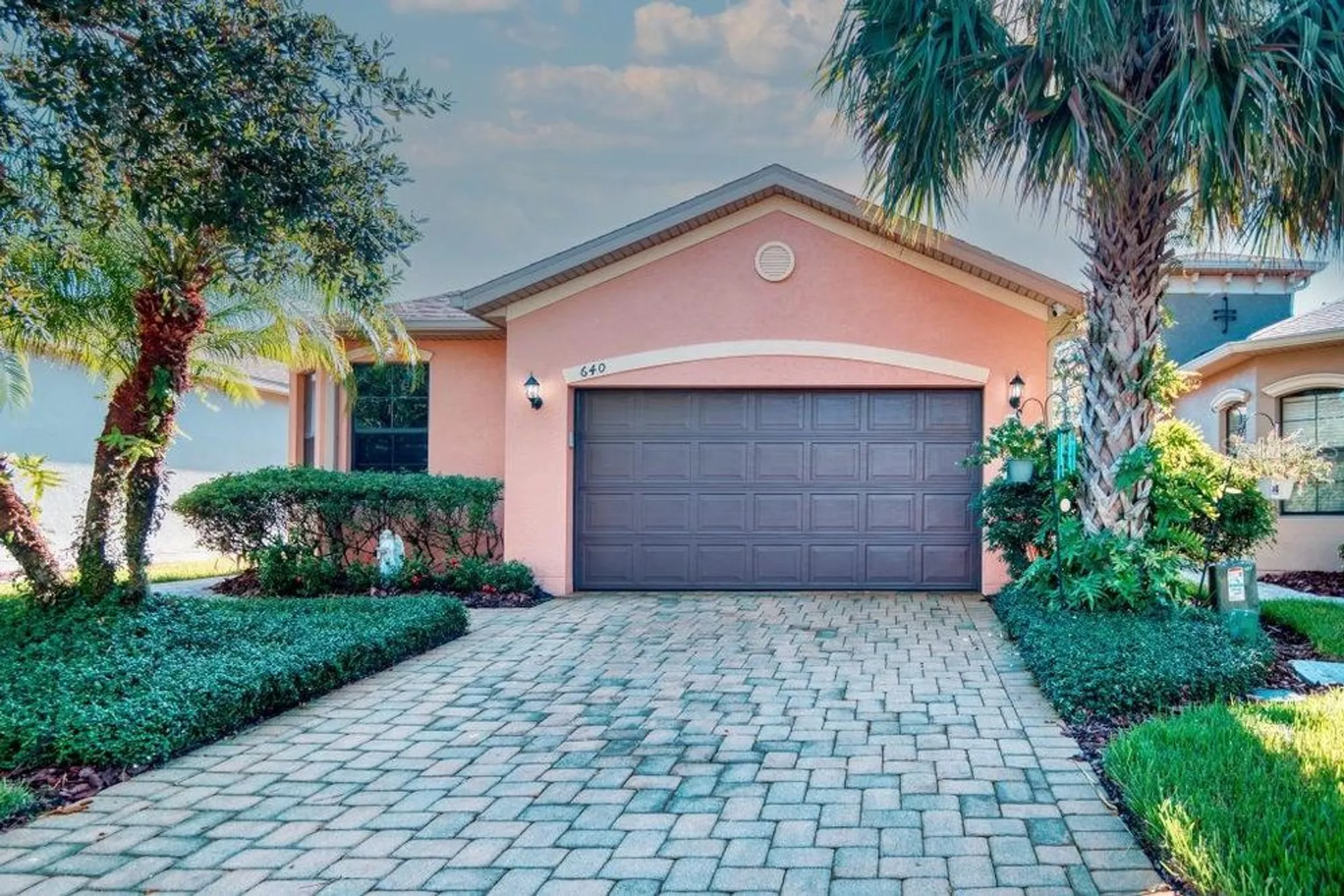 Property Slideshow image 1 of 61 | 640 grand canal dr, Kissimmee, FL, 34759