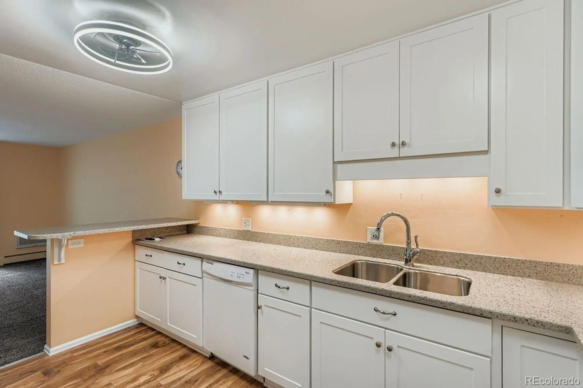 Property Slideshow image 13 of 38 | 645 s alton way 12a, Denver, CO, 80247