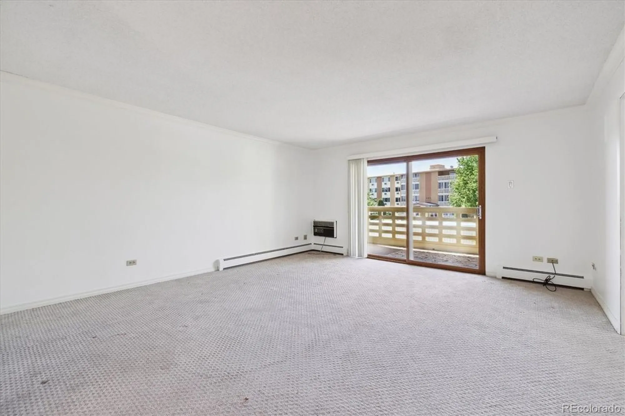 Property Slideshow image 10 of 50 | 660 s alton way 3b, Denver, CO, 80247