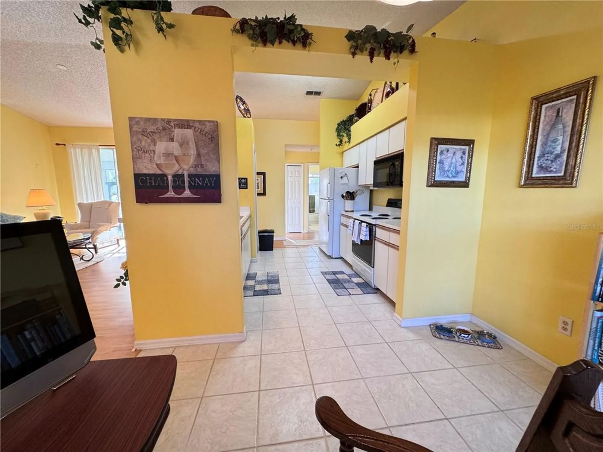 Property Slideshow image 22 of 100 | 25527 oak aly, Leesburg, FL, 34748