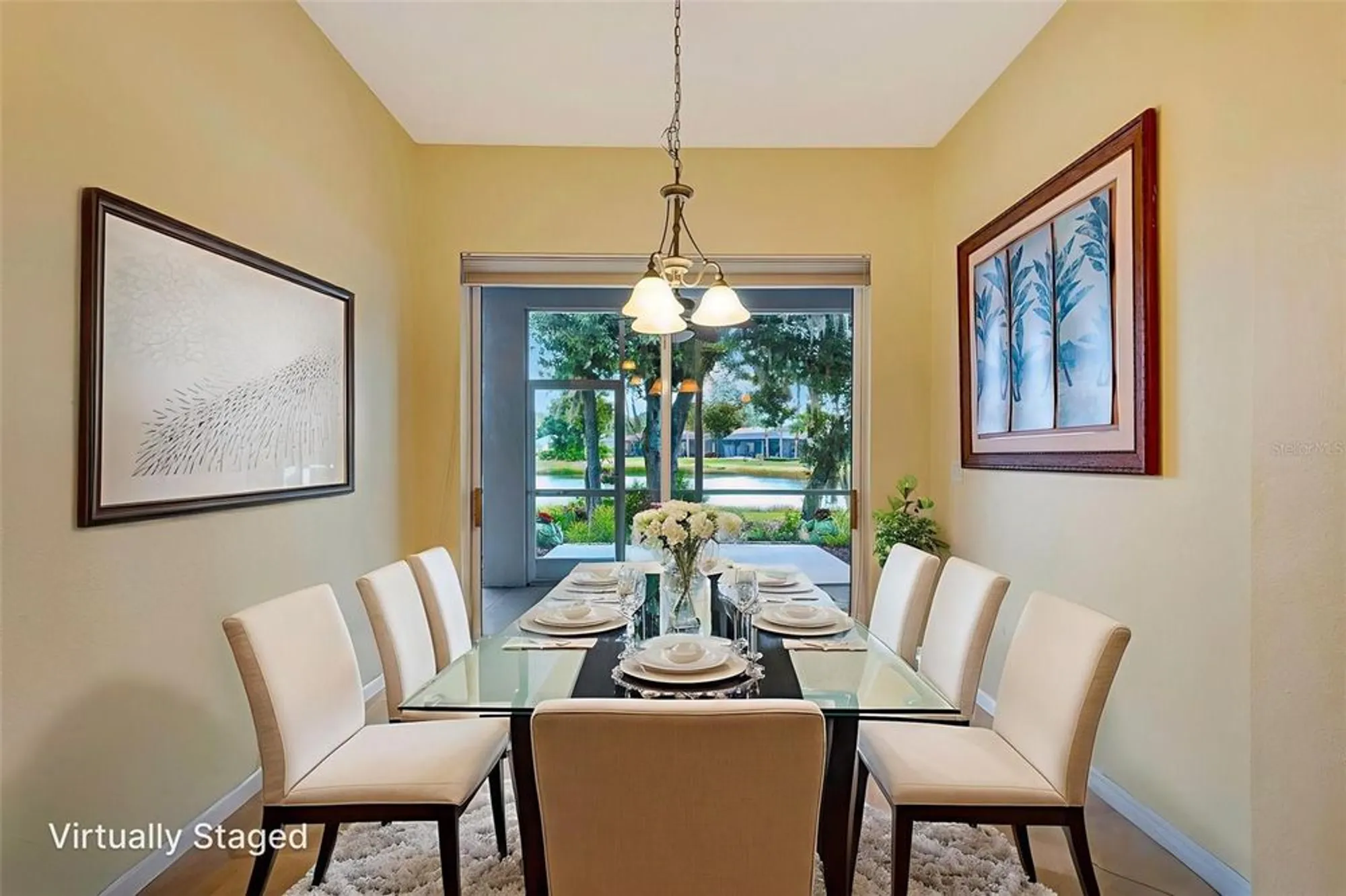 Property Slideshow image 12 of 31 | 804 regal manor way, Sun City Center, FL, 33573