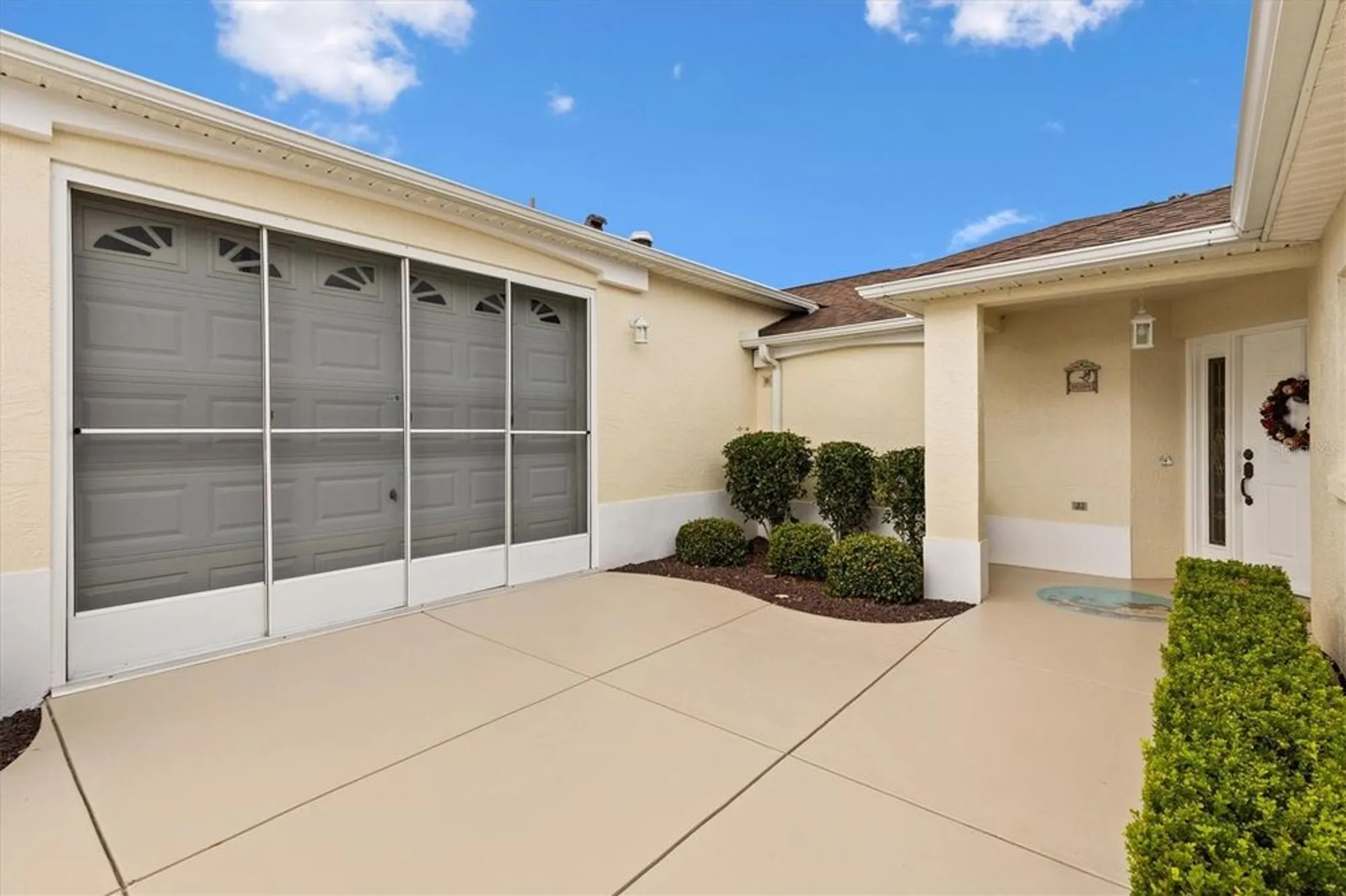 Property Slideshow image 5 of 68 | 17339 se 84th foxgrove ave, The Villages, FL, 32162