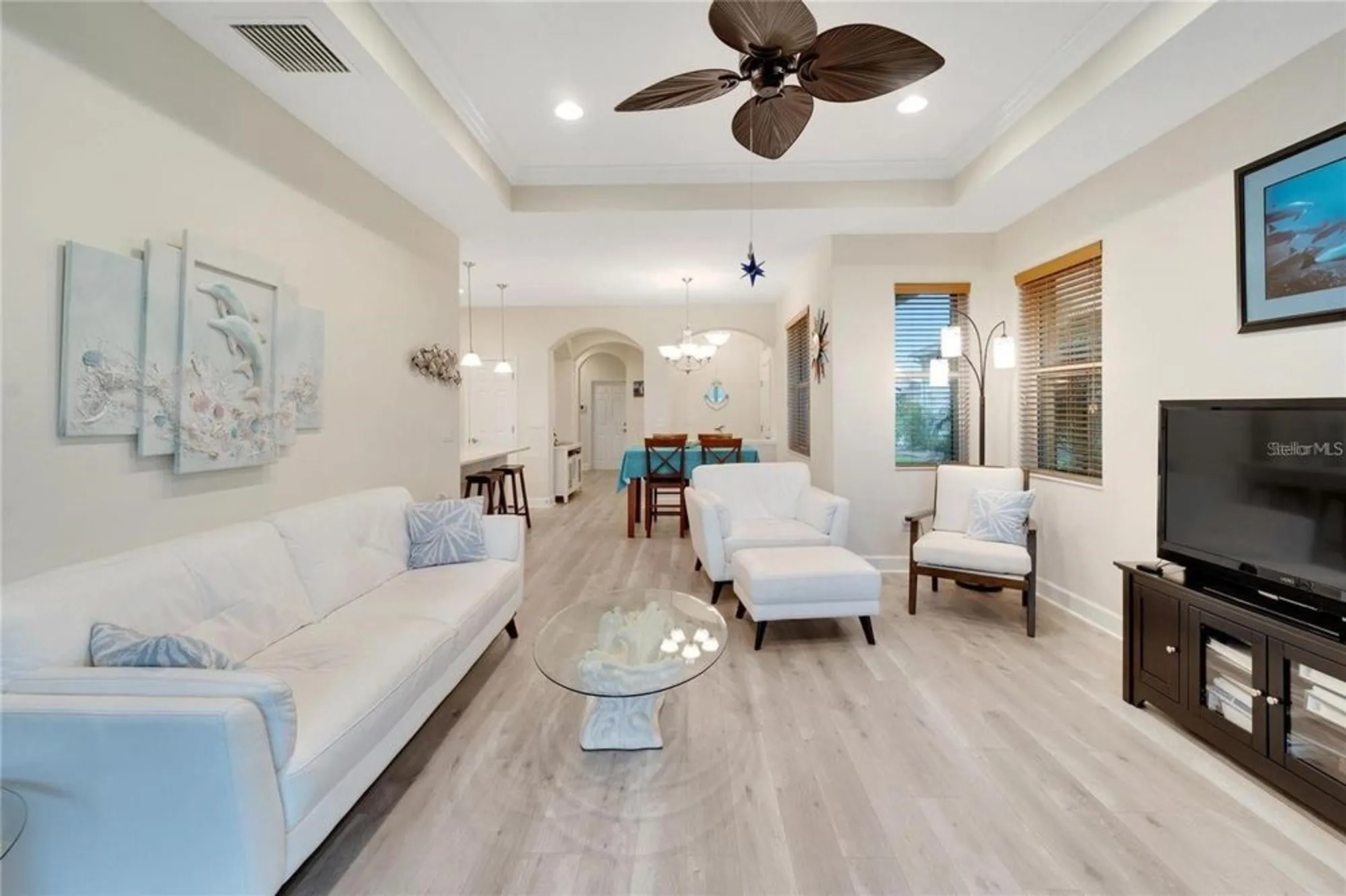 Property Slideshow image 11 of 71 | 718 chipper dr, Sun City Center, FL, 33573
