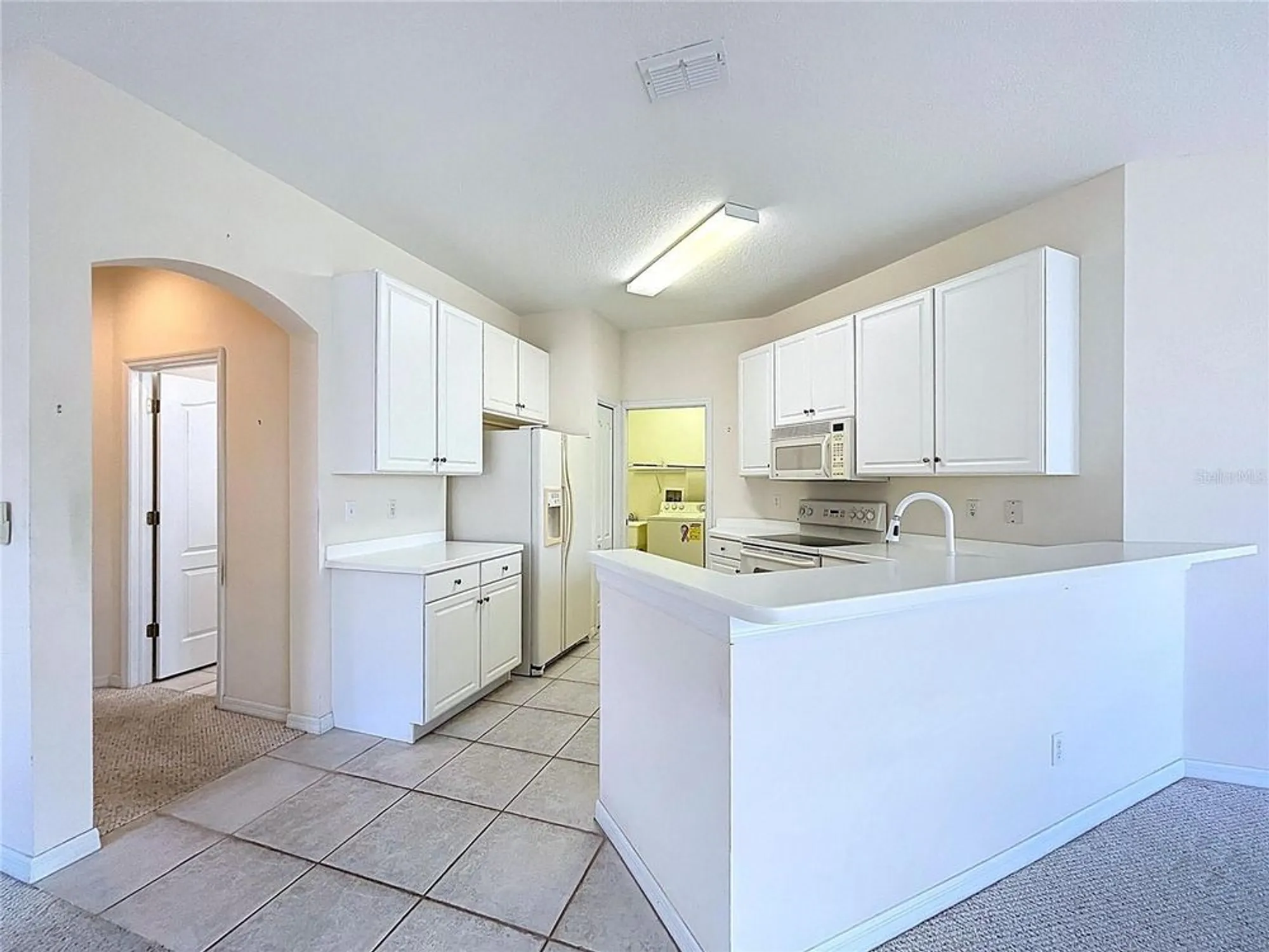 Property Slideshow image 12 of 92 | 2046 inverness greens dr # 2046, Sun City Center, FL, 33573