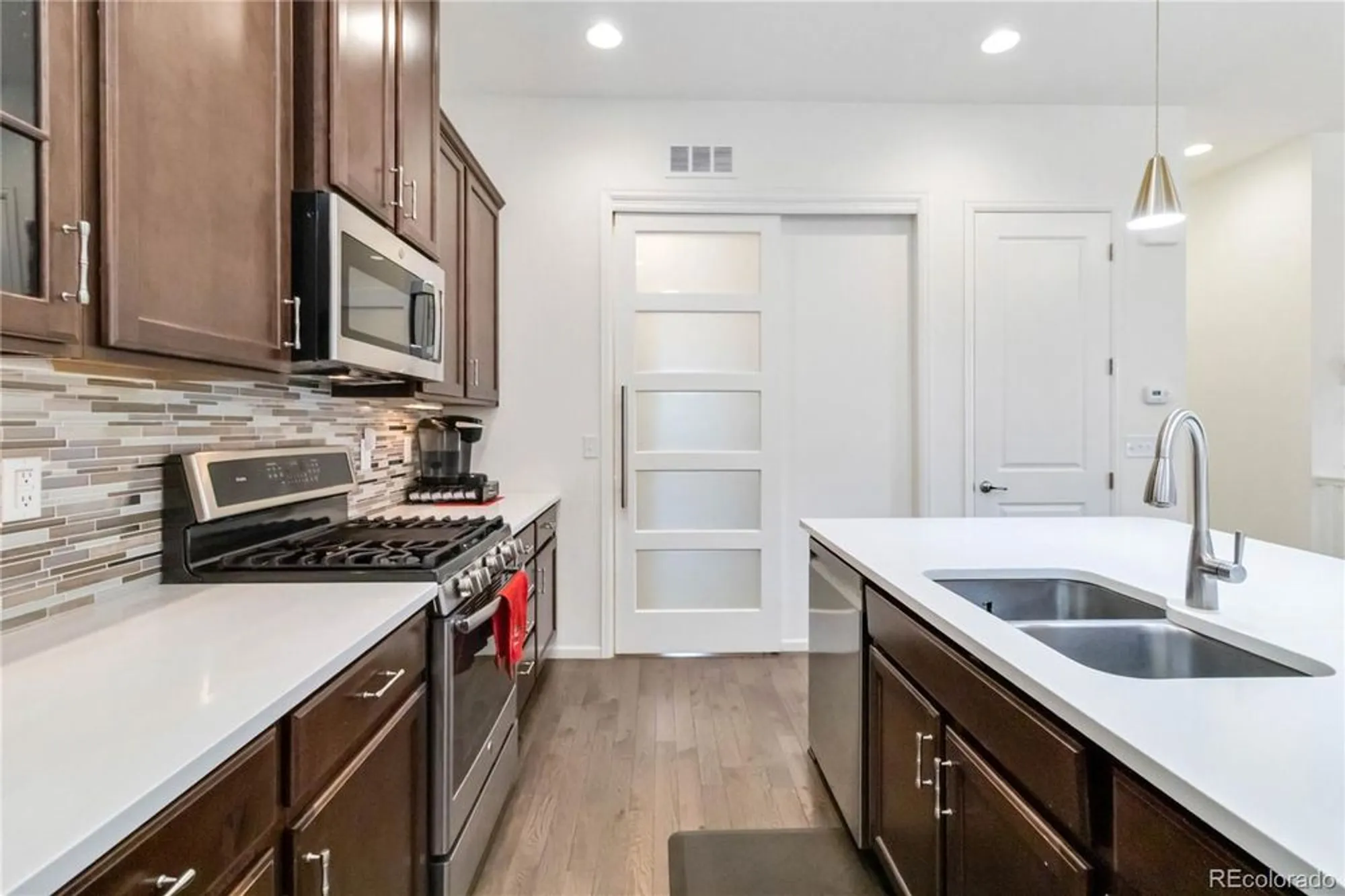 Property Slideshow image 16 of 45 | 3584 new haven cir, Castle Rock, CO, 80109