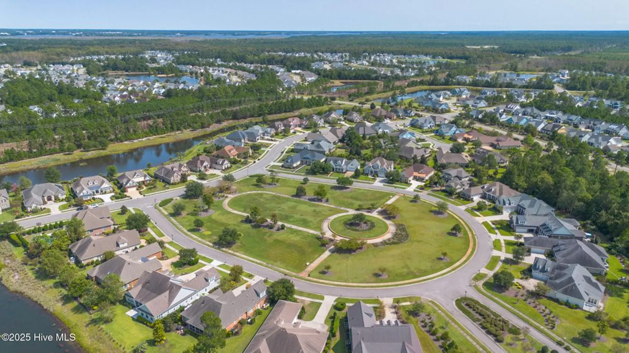 Property Slideshow image 58 of 71 | 2019 annsdale dr, Leland, NC, 28451