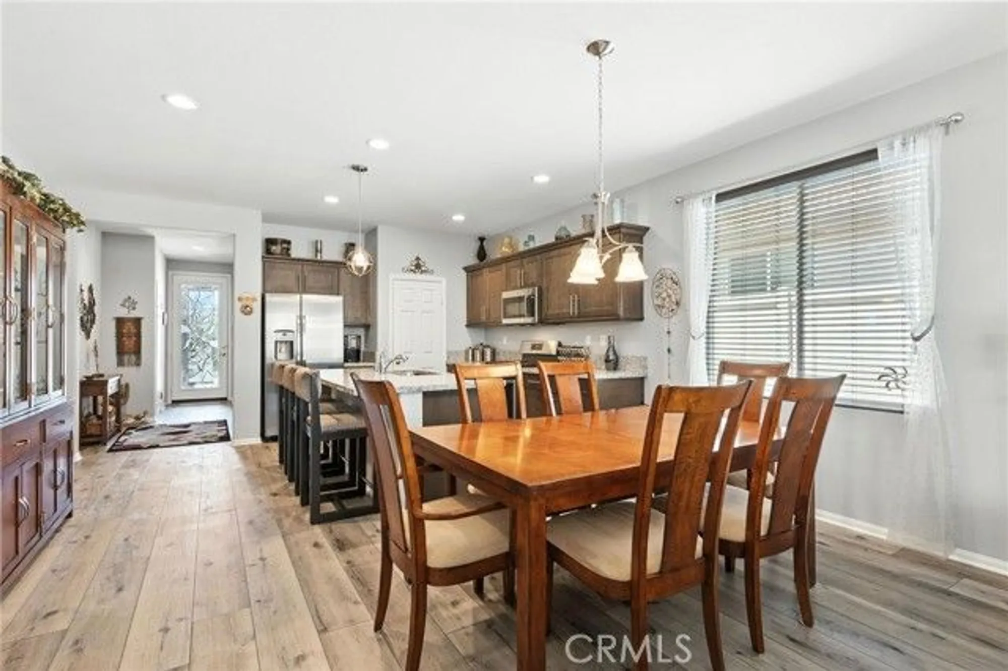 Property Slideshow image 13 of 37 | 1616 rosemary gdns, Beaumont, CA, 92223