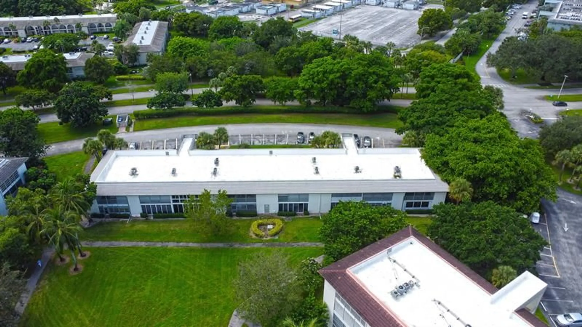 Property Slideshow image 41 of 46 | 2805 victoria way f 2, Coconut Creek, FL, 33066