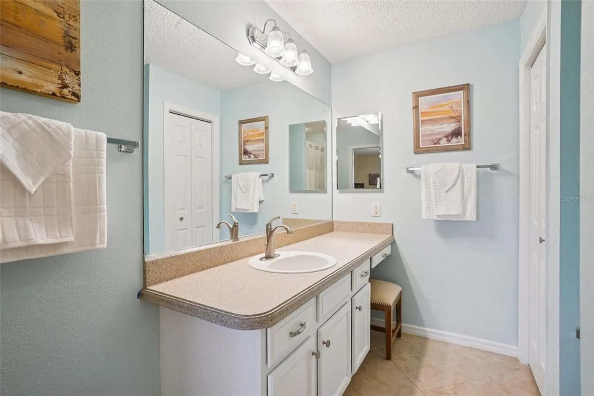 Property Slideshow image 22 of 38 | 2737 privada dr, The Villages, FL, 32162