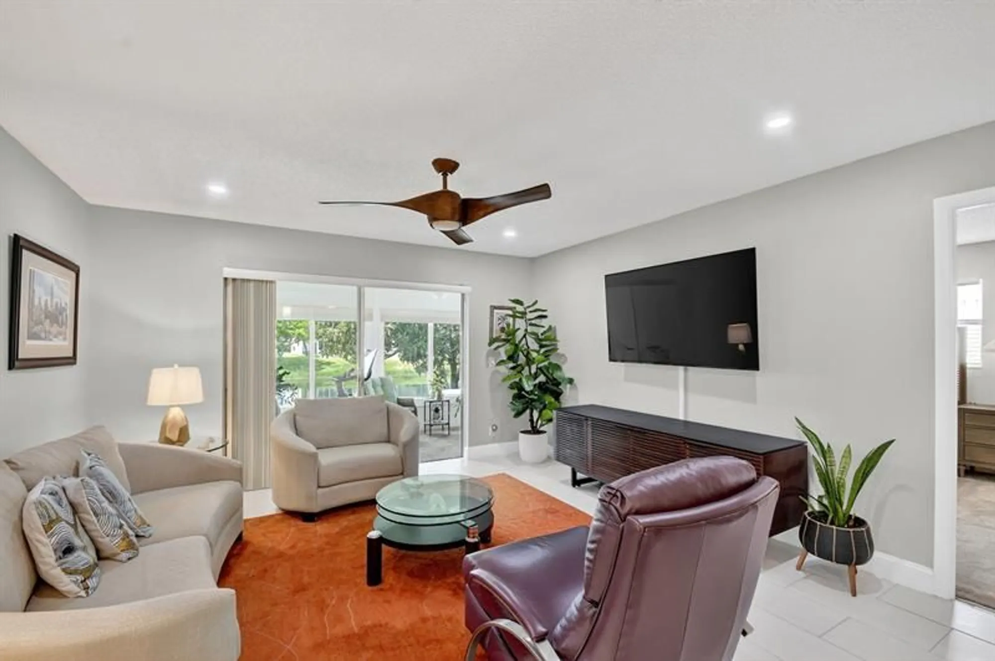 Property Slideshow image 9 of 45 | 121 lake meryl dr, West Palm Beach, FL, 33411