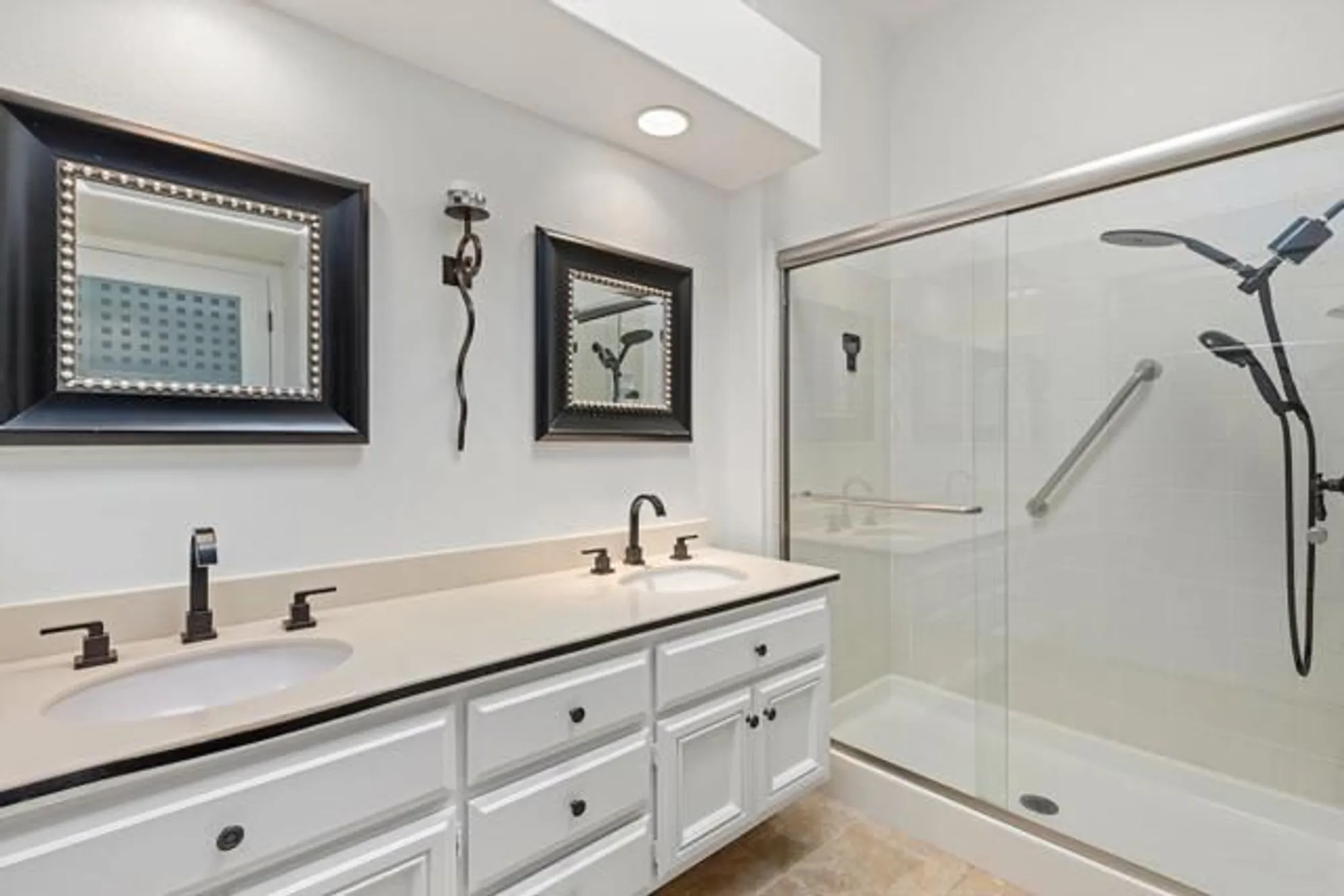 Property Slideshow image 22 of 37 | 4815 galicia way, Oceanside, CA, 92056