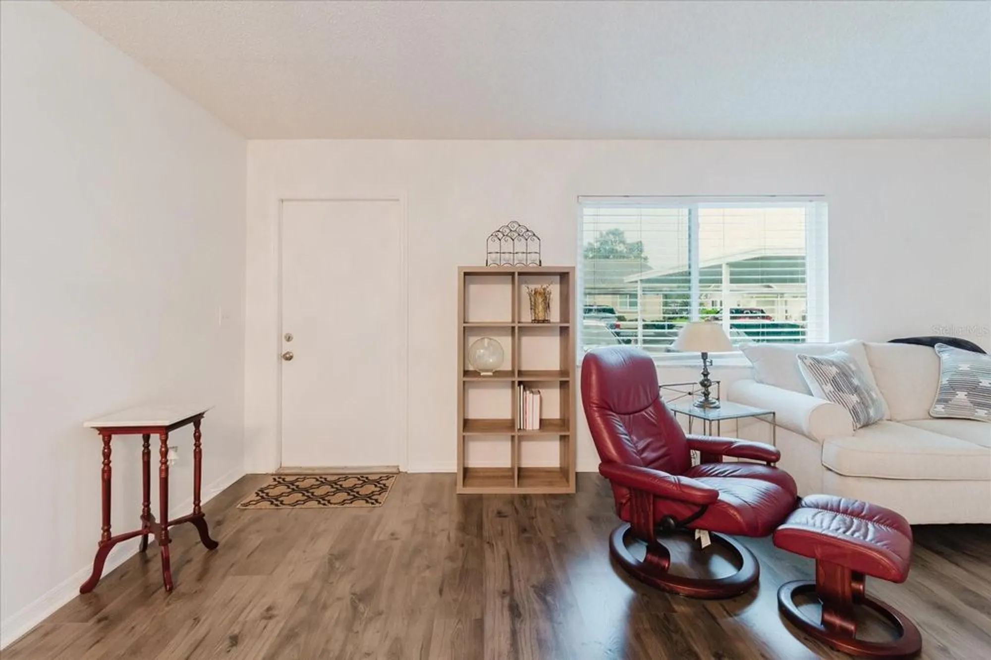 Property Slideshow image 6 of 63 | 2209 grenadier dr, Sun City Center, FL, 33573