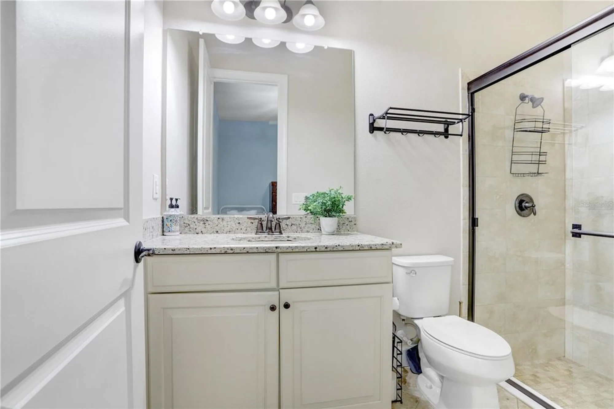 Property Slideshow image 20 of 39 | 8605 grand alberato rd, Tampa, FL, 33647