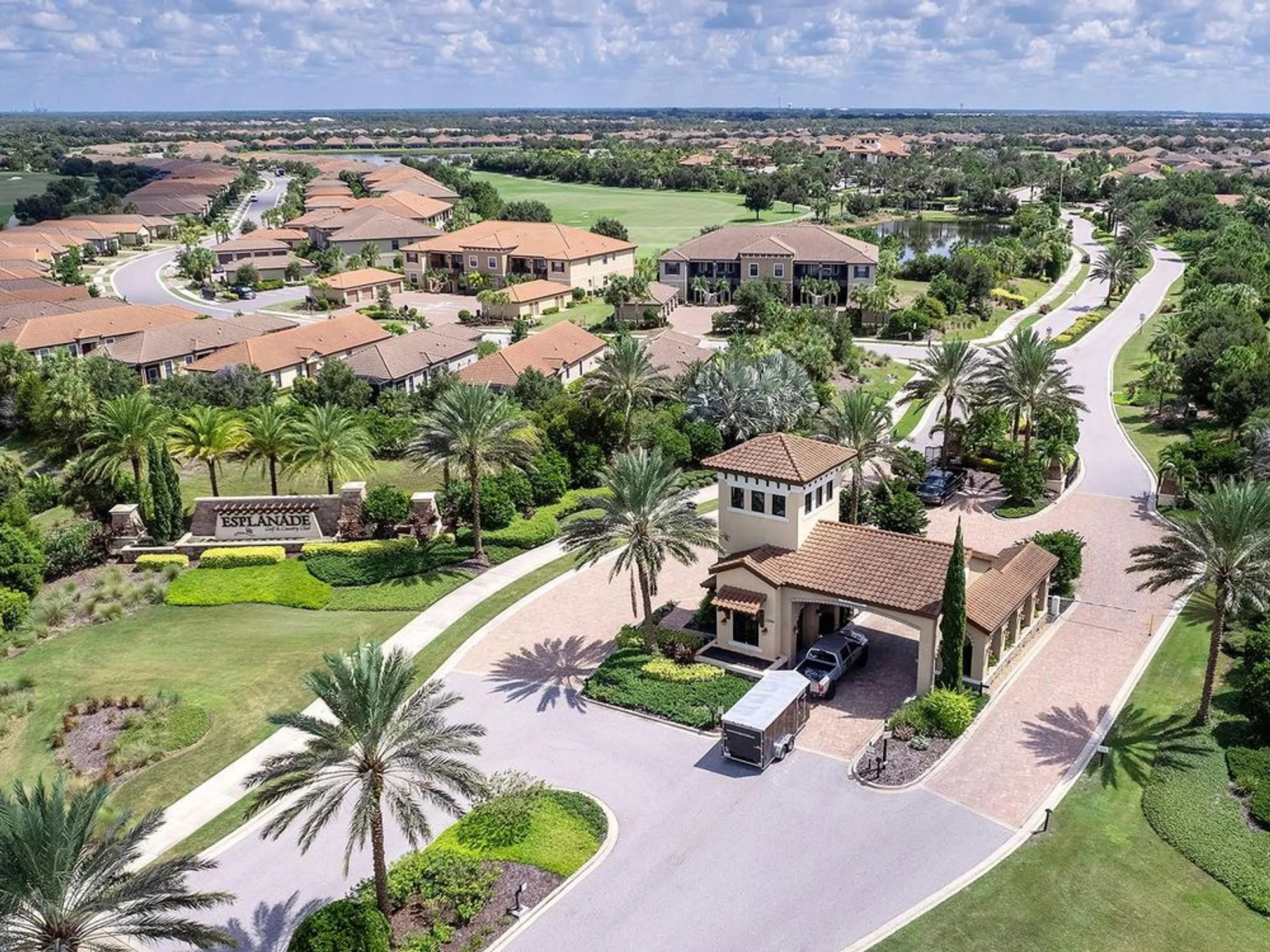 Property Slideshow image 54 of 81 | 12729 fontana loop, Lakewood Ranch, FL, 34211