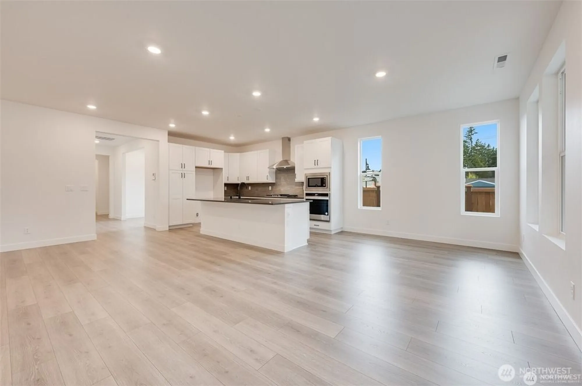 Property Slideshow image 21 of 37 | 29208 217th pl se # 34, Black Diamond, WA, 98010