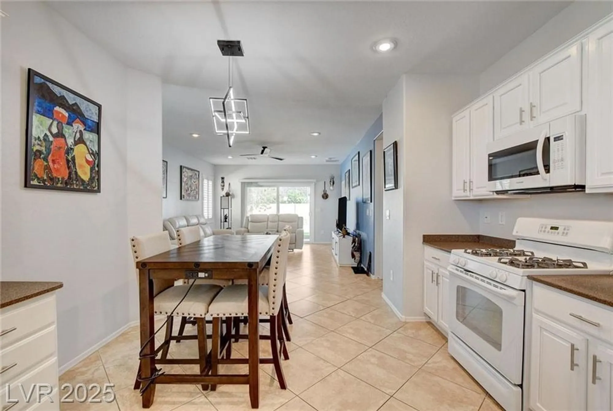 Property Slideshow image 19 of 72 | 2576 binary stars st, Henderson, NV, 89044
