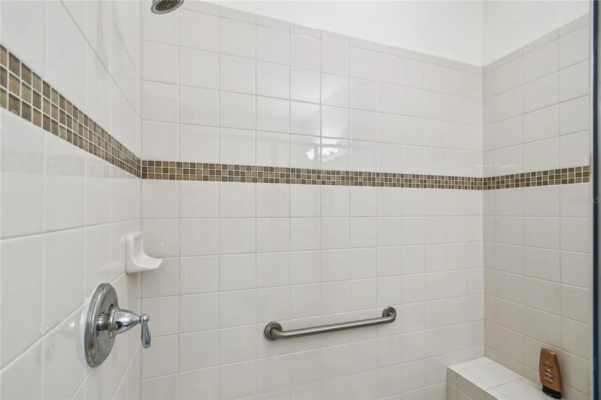 Property Slideshow image 26 of 63 | 3390 fallbrook dr, Kissimmee, FL, 34759