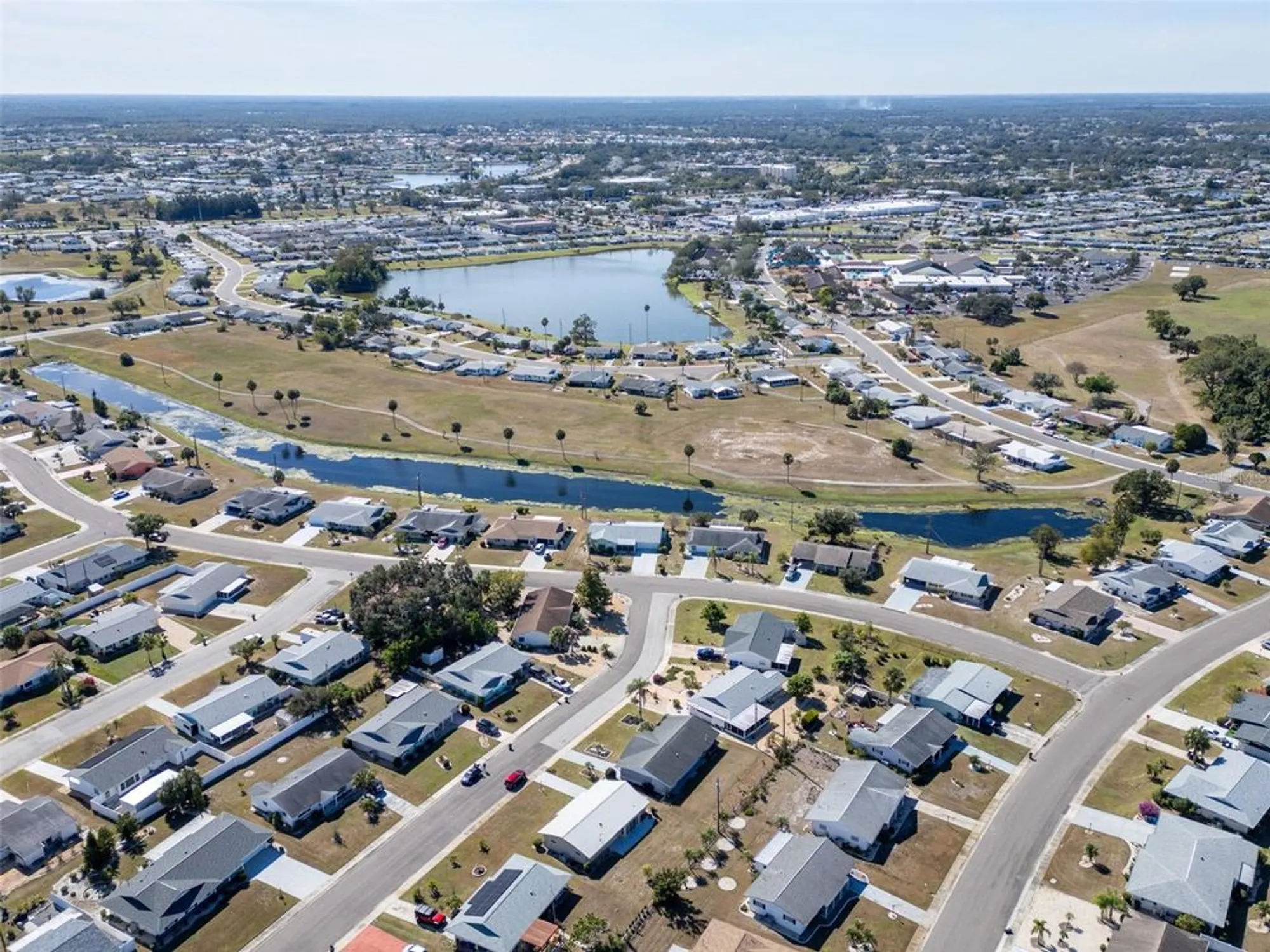 Property Slideshow image 37 of 53 | 735 torrey pines ave, Sun City Center, FL, 33573