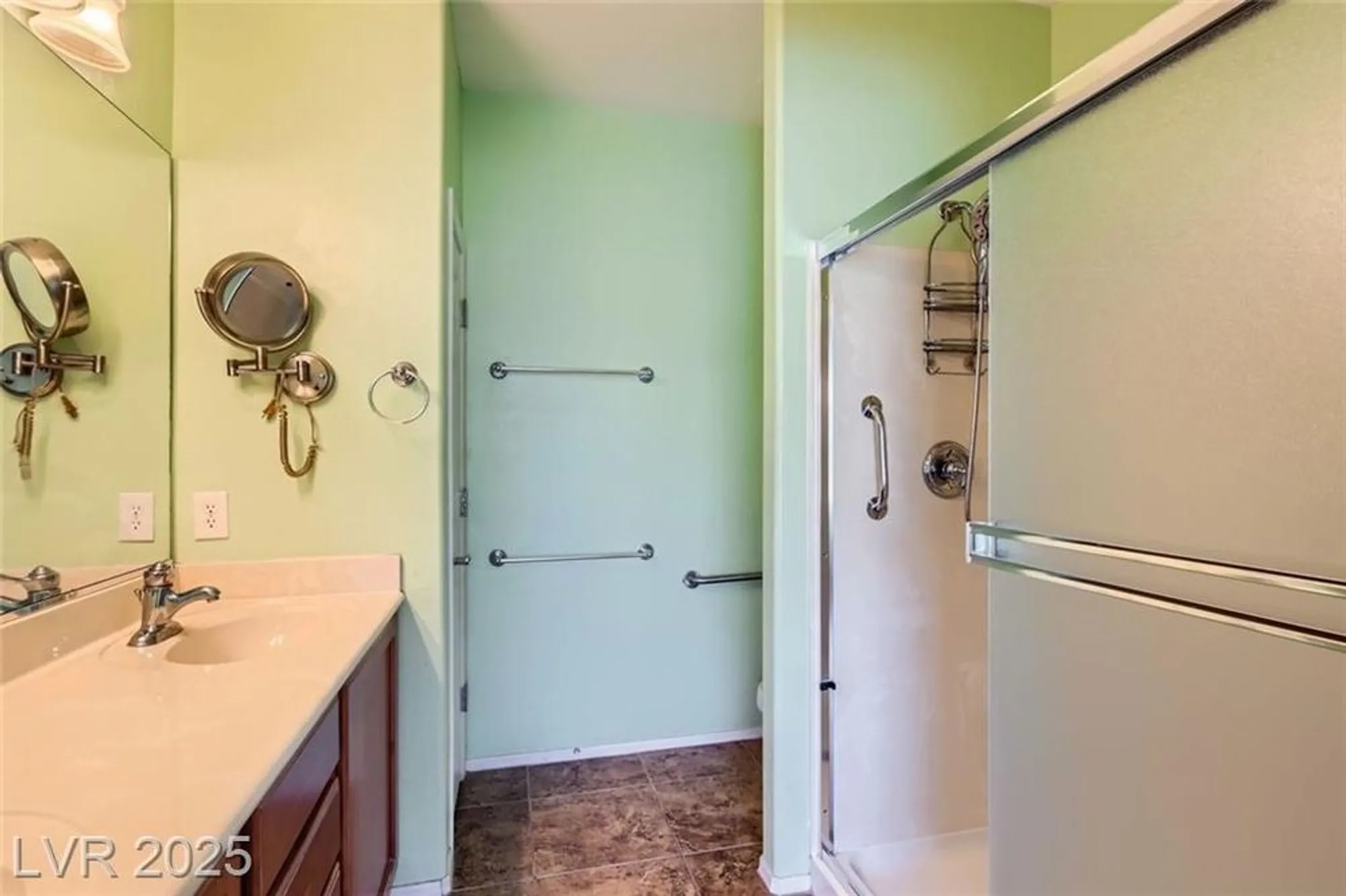 Property Slideshow image 30 of 53 | 6128 isola peak ave, Las Vegas, NV, 89122