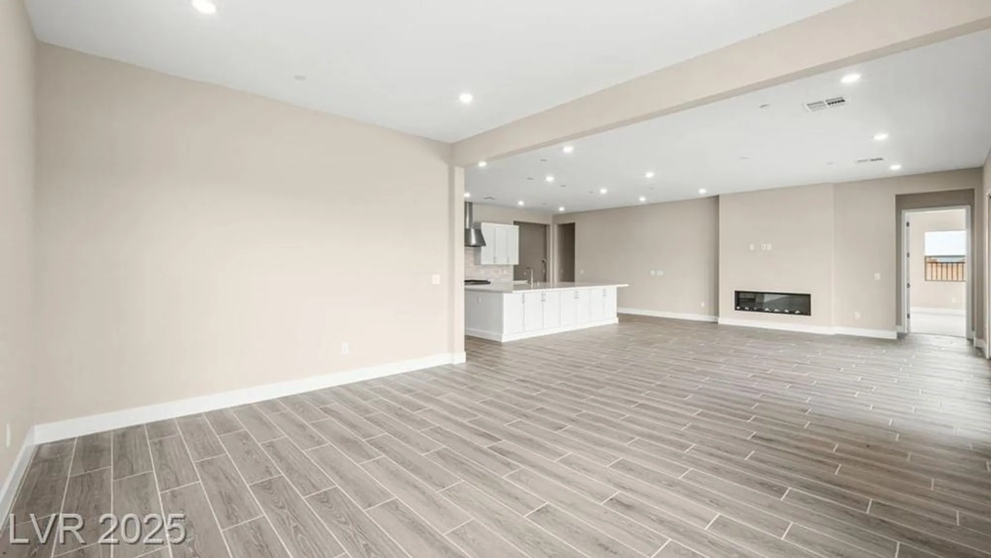 Property Slideshow image 17 of 50 | 243 paraggi bay dr, Henderson, NV, 89011