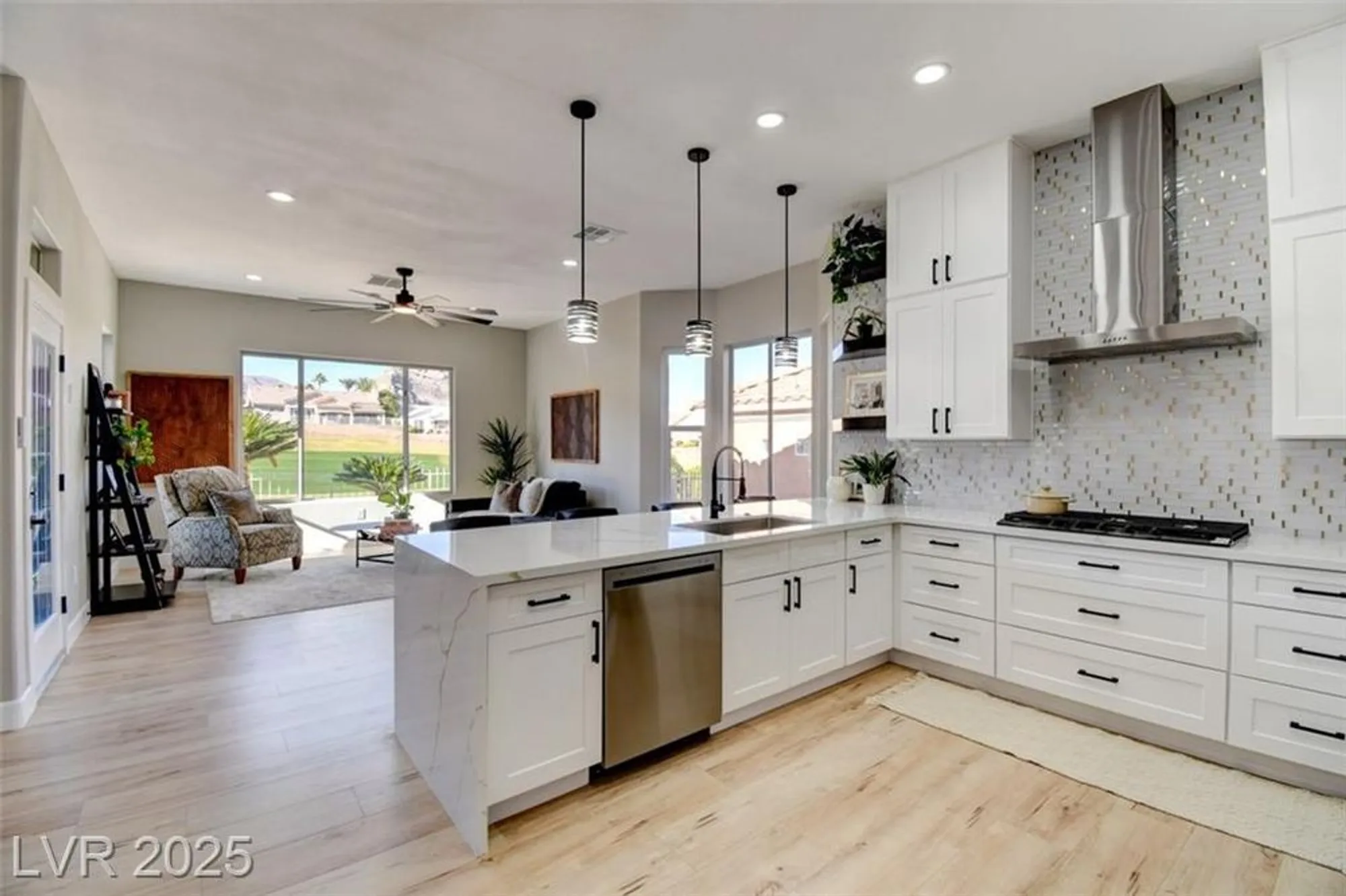 Property Slideshow image 22 of 42 | 10720 back plains dr, Las Vegas, NV, 89134