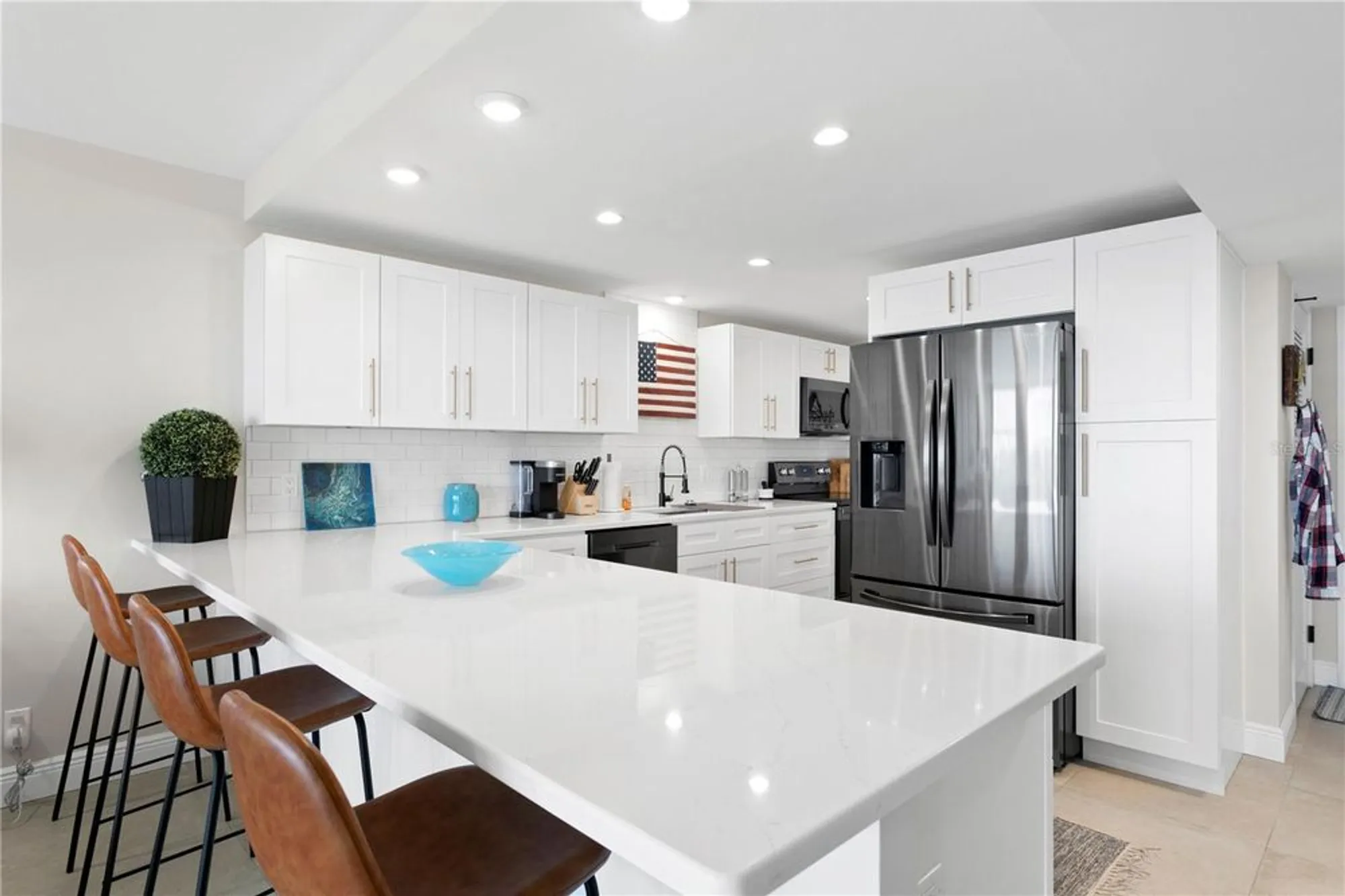 Property Slideshow image 33 of 73 | 7400 sun island dr 407, South Pasadena, FL, 33707