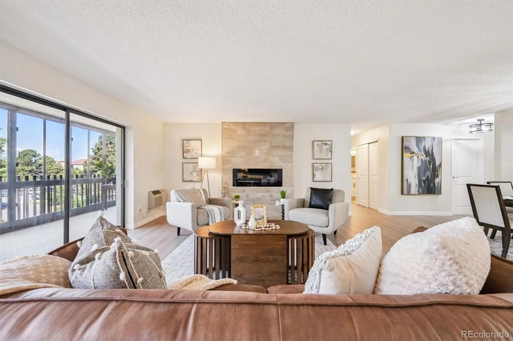 Property Slideshow image 3 of 30 | 14050 e linvale pl apt 312, Aurora, CO, 80014