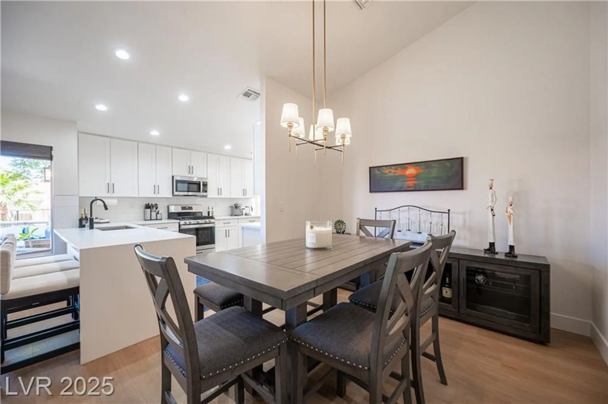 Property Slideshow image 16 of 72 | 2548 tumble brook dr, Las Vegas, NV, 89134
