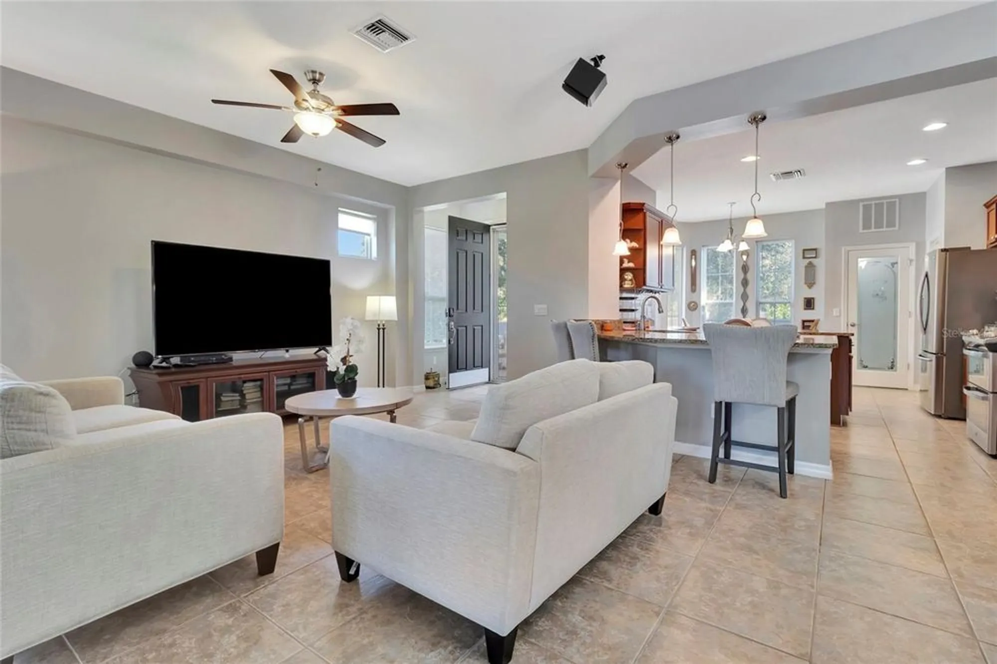 Property Slideshow image 8 of 51 | 109 falling acorn ave, Groveland, FL, 34736