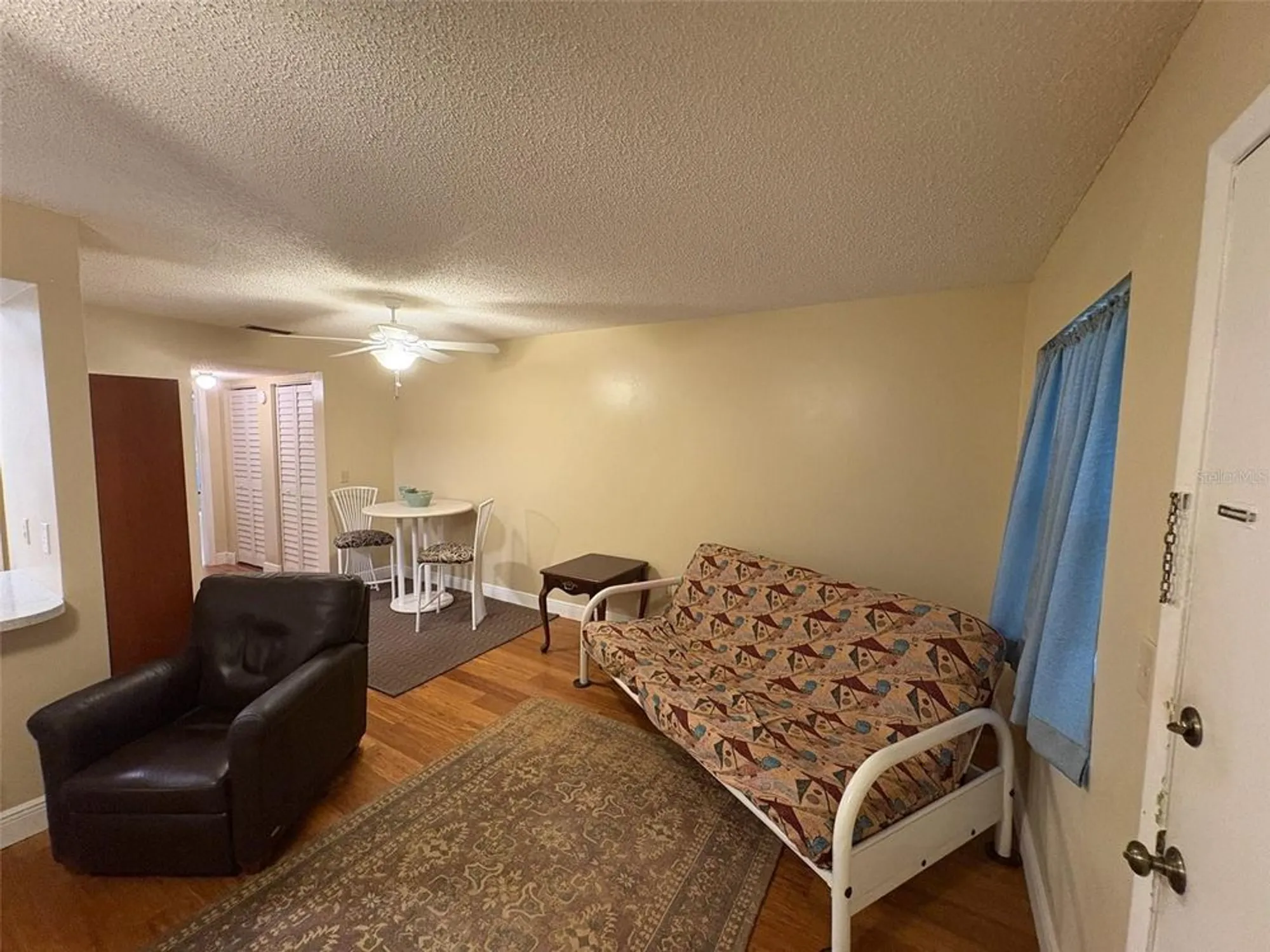 Property Slideshow image 13 of 29 | 1250 s pinellas ave 411, Tarpon Springs, FL, 34689