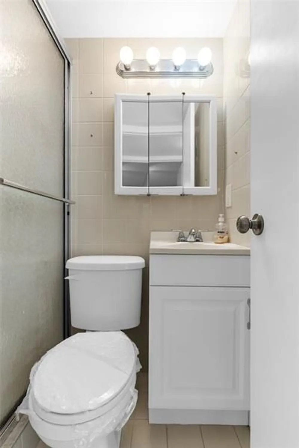 Property Slideshow image 13 of 28 | 64 oakridge e # 64, Deerfield Beach, FL, 33442