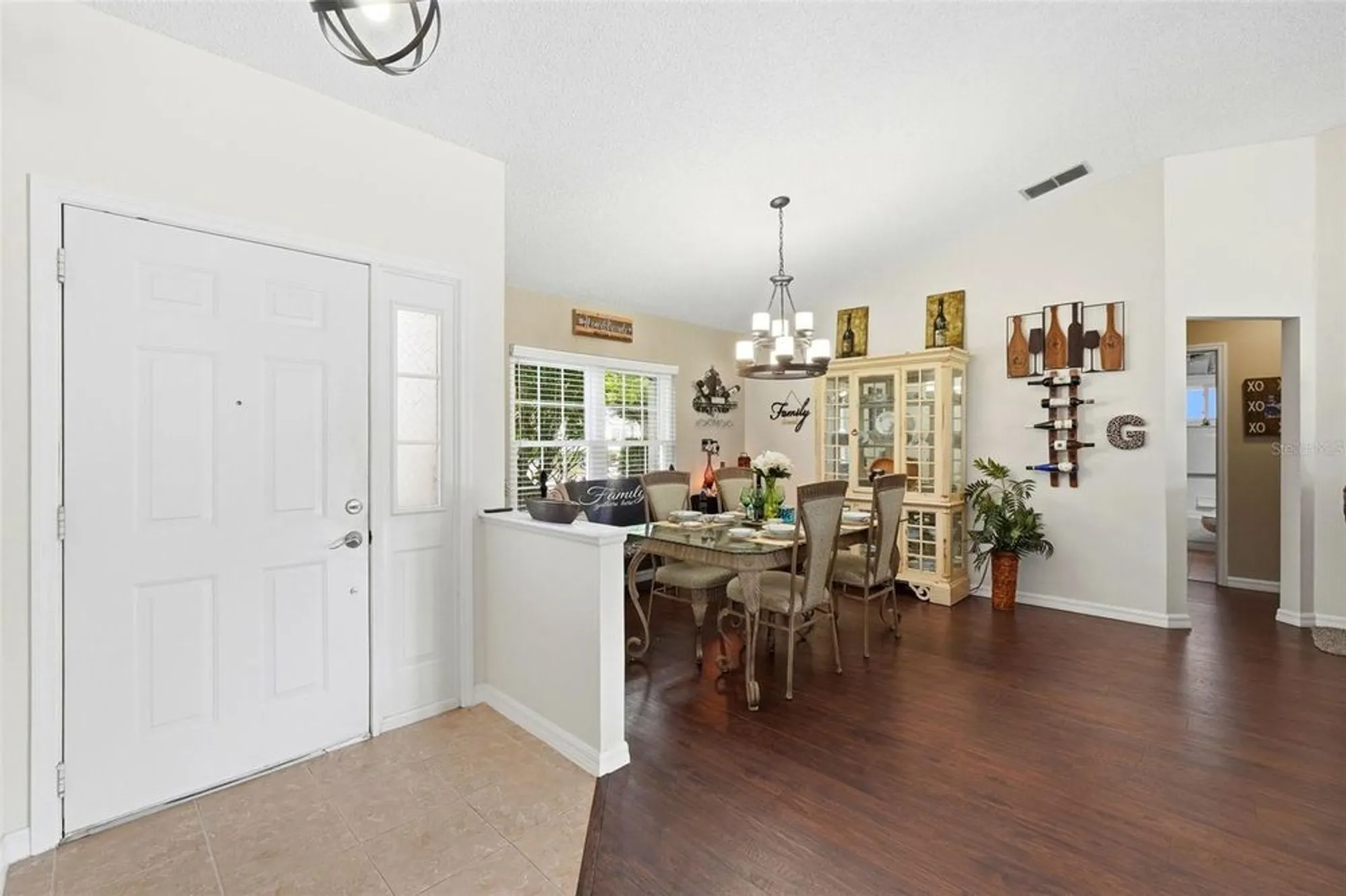 Property Slideshow image 5 of 40 | 26234 glen eagle dr, Leesburg, FL, 34748