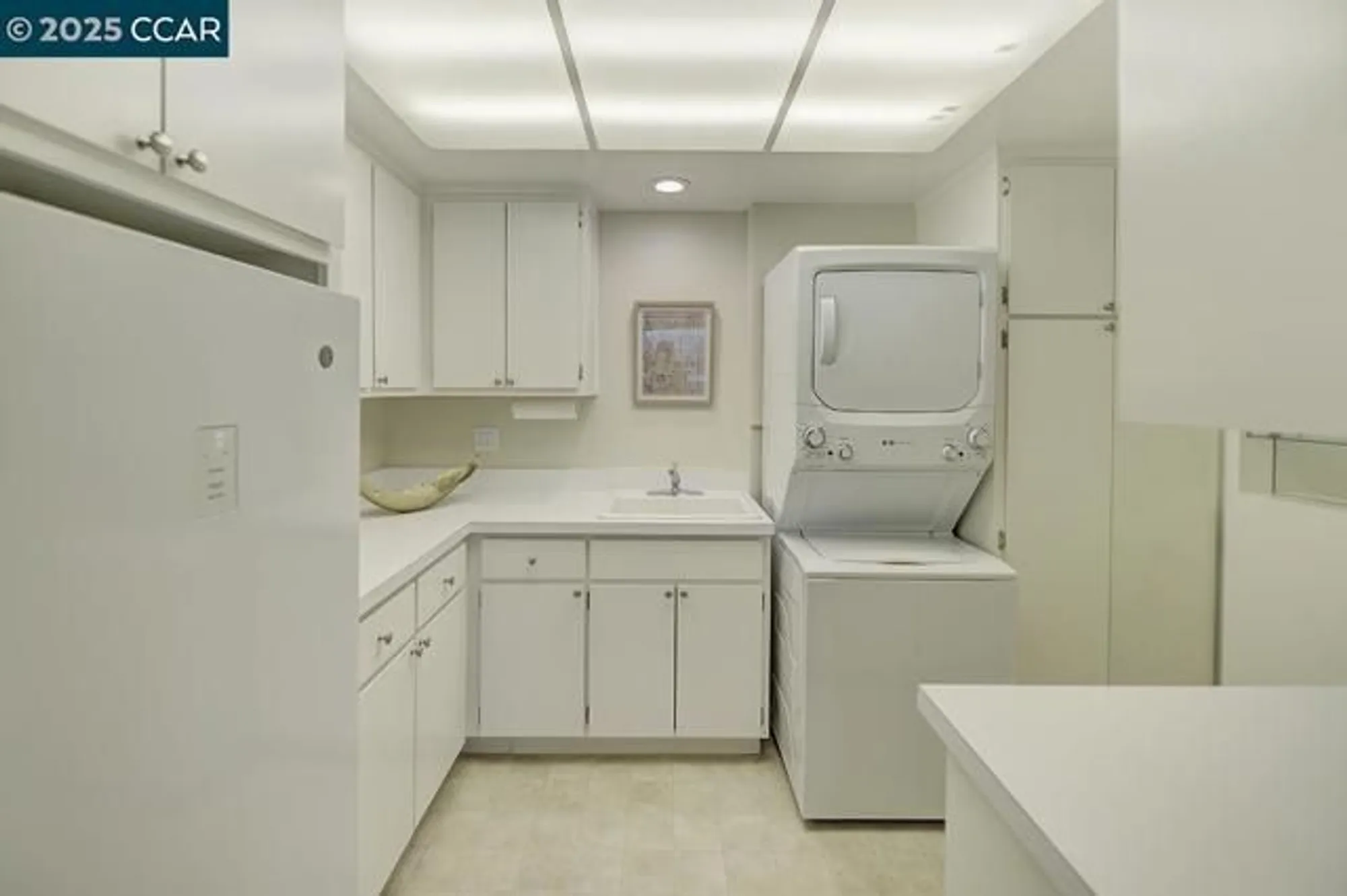 Property Slideshow image 16 of 58 | 2900 tice creek dr, Walnut Creek, CA, 94595