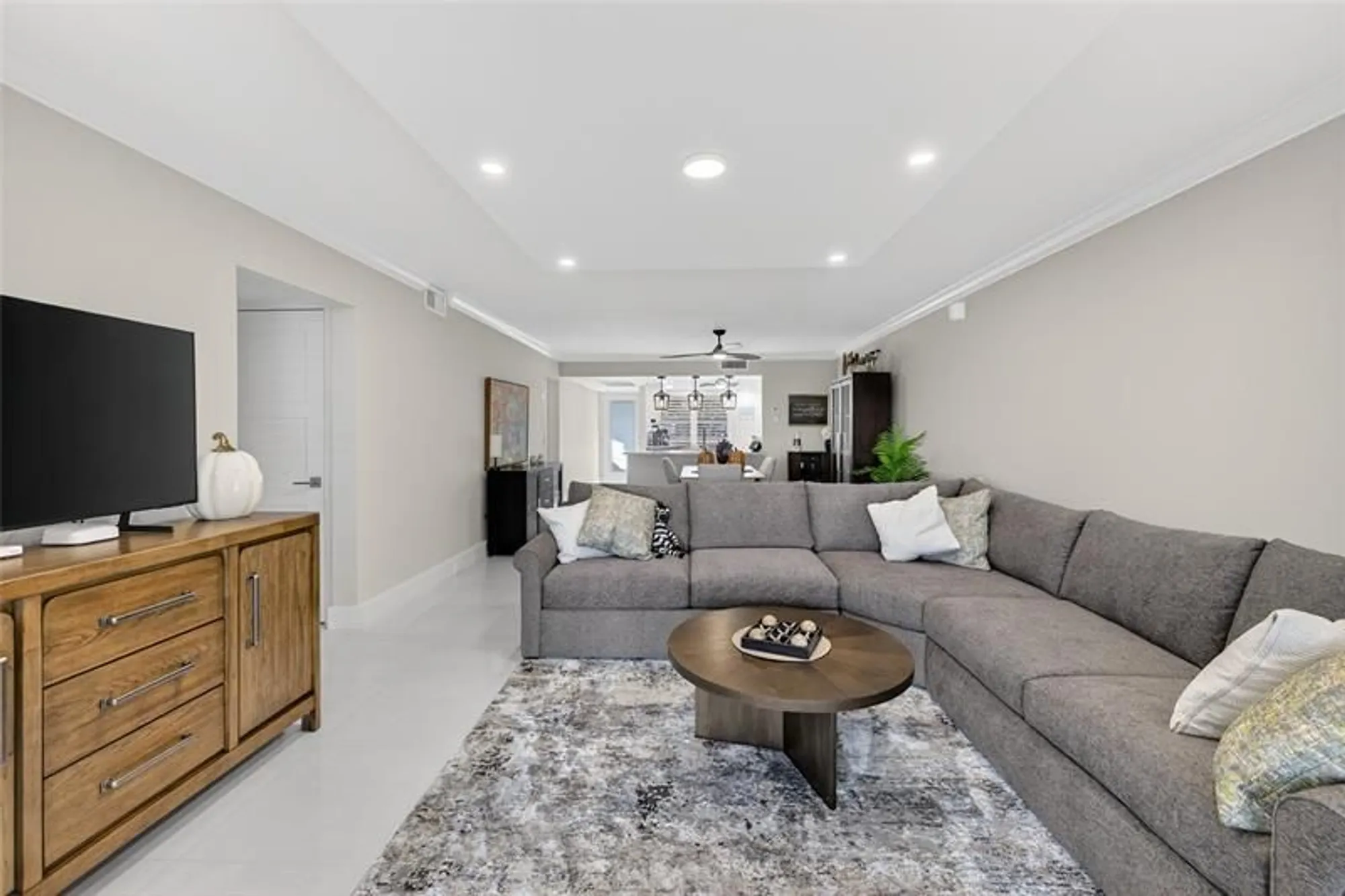 Property Slideshow image 10 of 45 | 3306 aruba way b2, Coconut Creek, FL, 33066