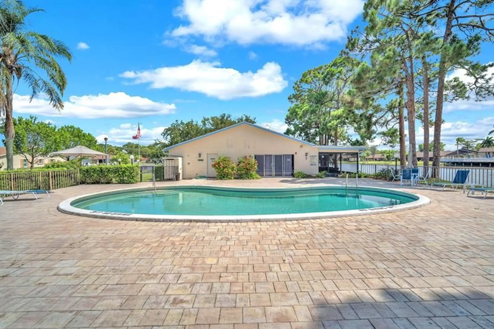 Property Slideshow image 35 of 36 | 6104 rainbow cir, Greenacres, FL, 33463